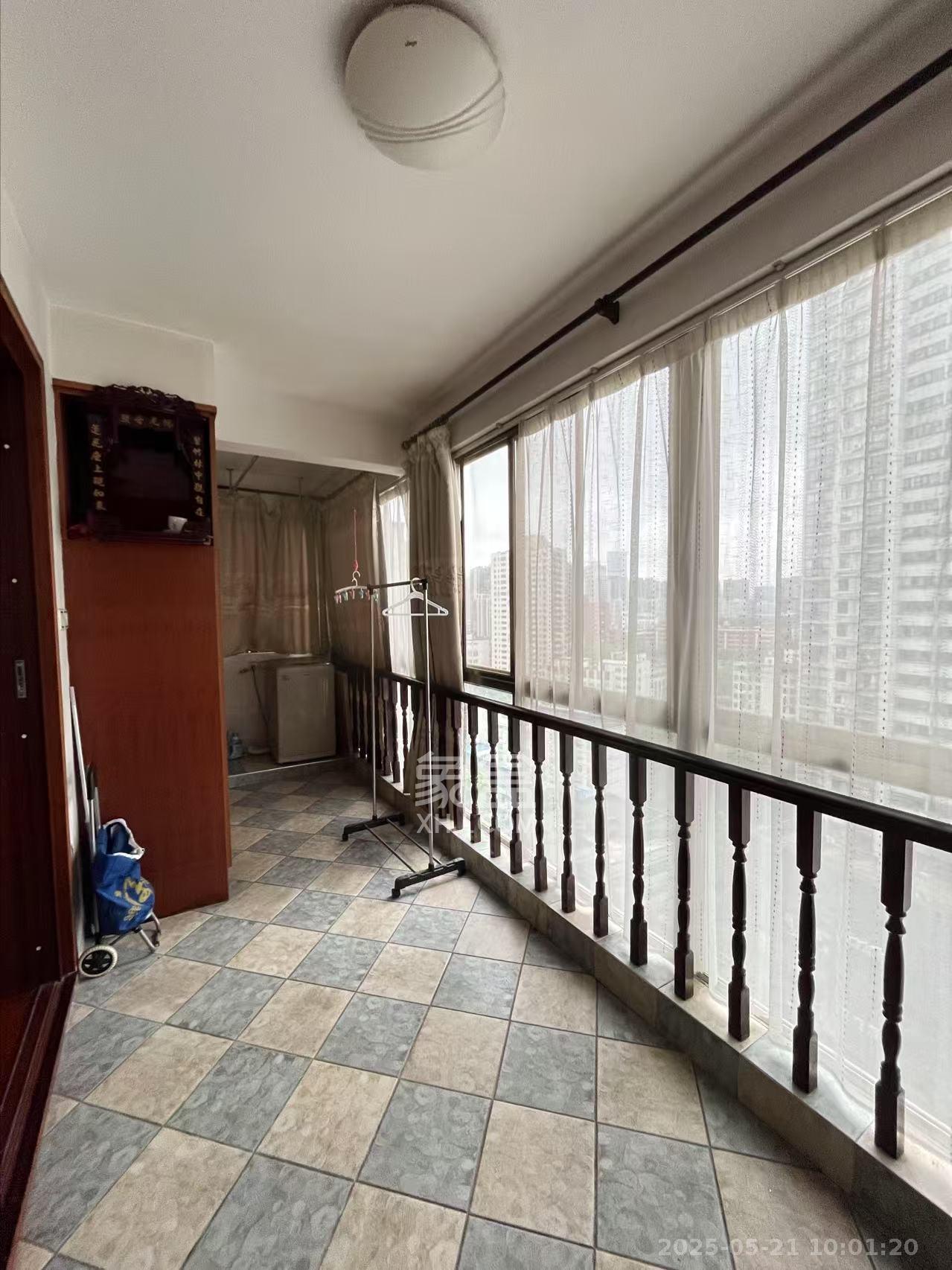 中天枫景园  3室2厅1卫   4800.00元/月室内图