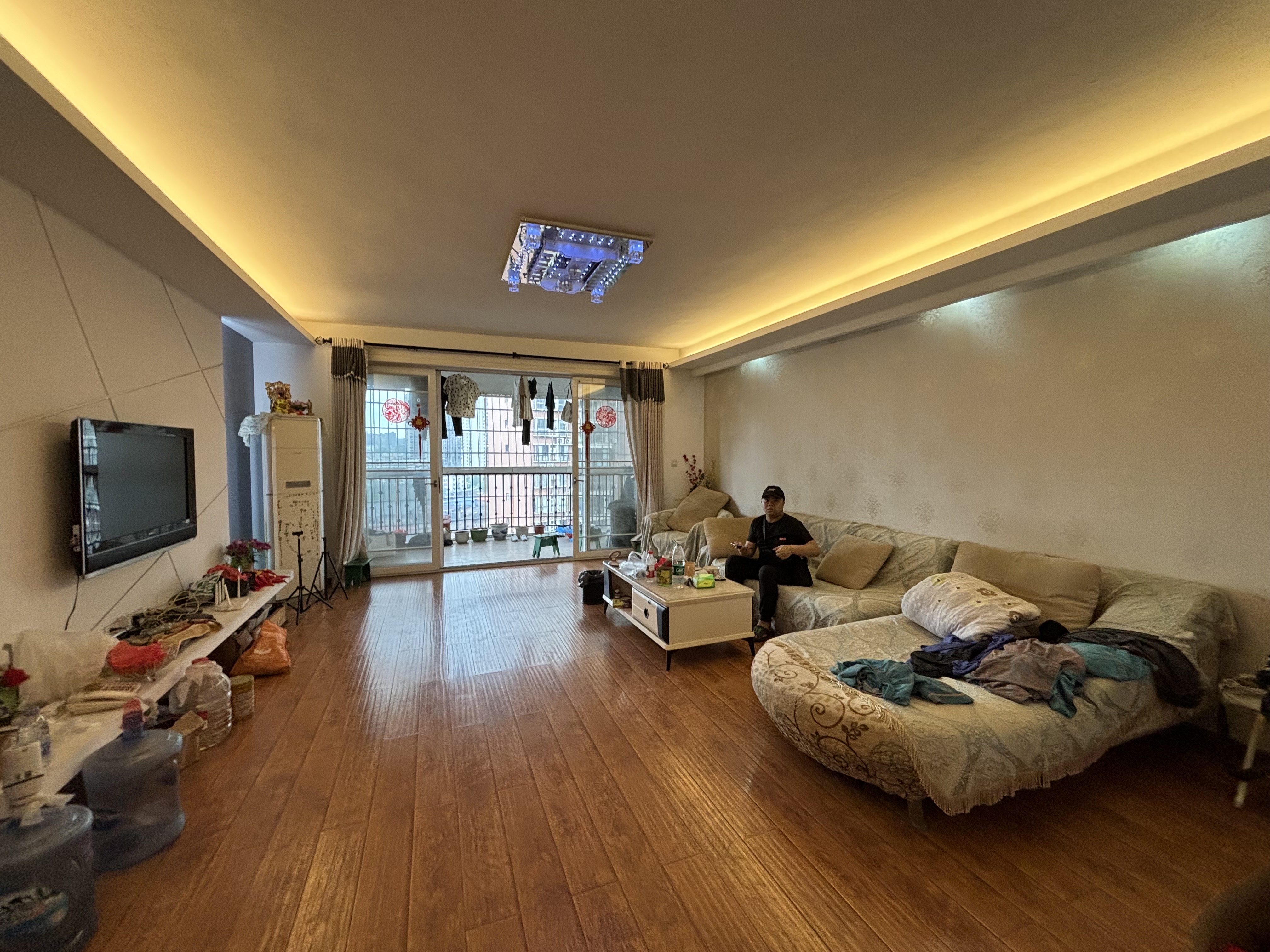 憬华花园 3室0厅0卫 2000.0元/月 憬华花园 3室0厅0卫 2000.0元/月室内图