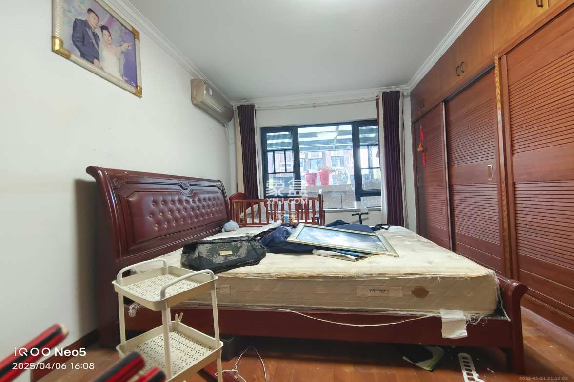 保利城(中航城国际社区、郡原美村)  4室2厅2卫    3800.0元/月 保利城(中航城国际社区、郡原美村)  4室2厅2卫    3800.0元/月室内图