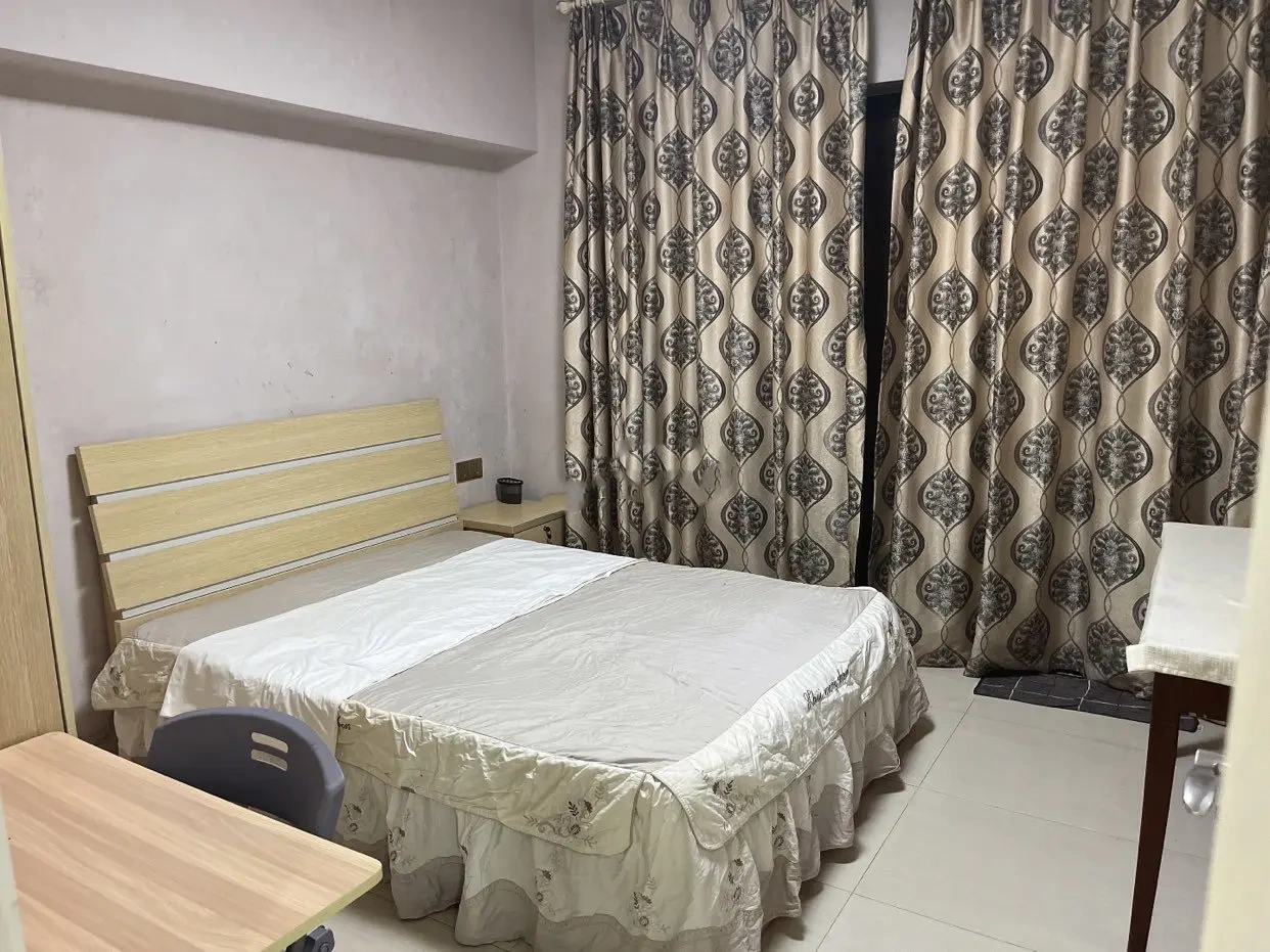 名门学府【八顺大厦】  1室0厅0卫   2100.00元/月室内图