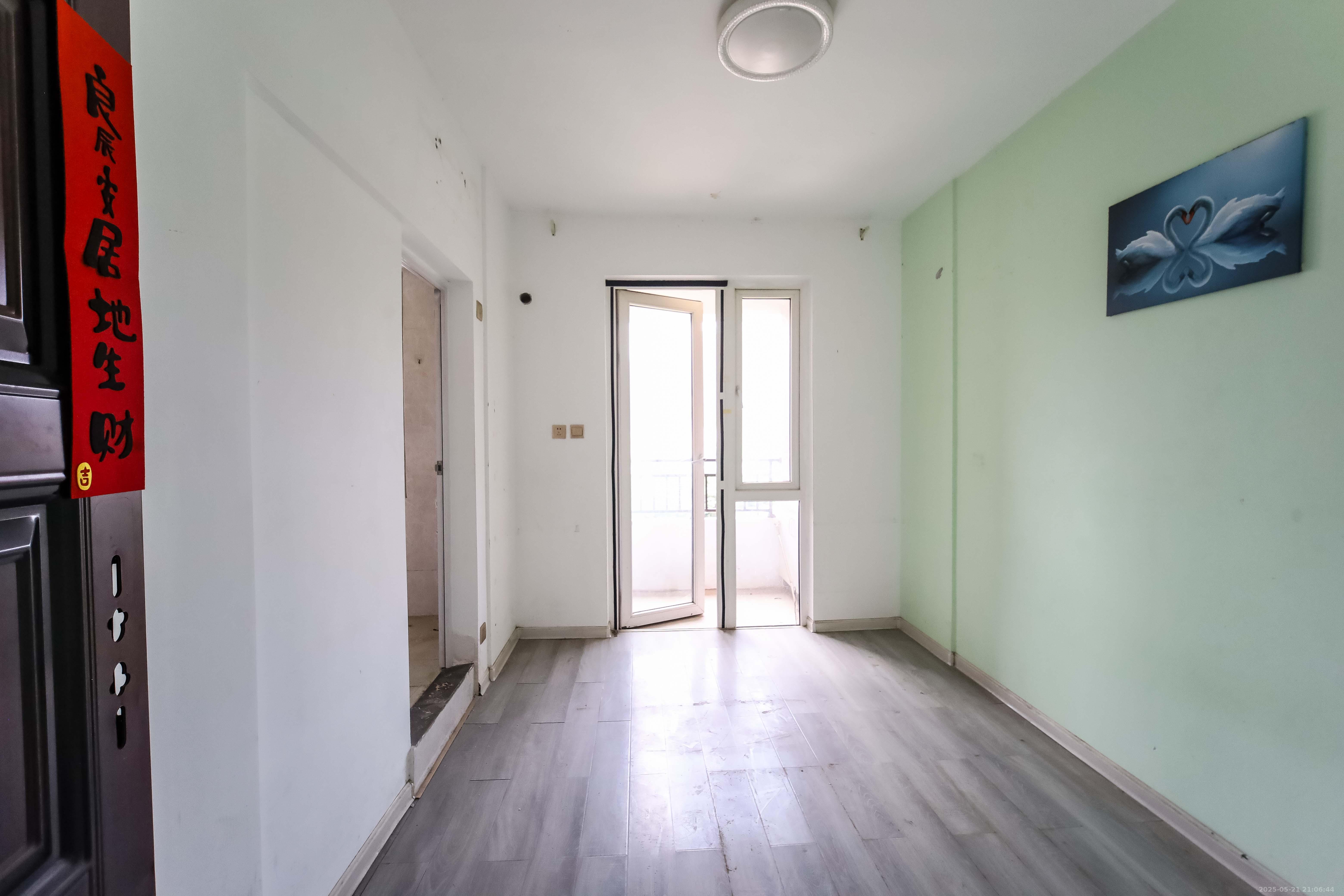 金地格林公馆  3室2厅2卫    115.0万 金地格林公馆  3室2厅2卫    115.0万卧室