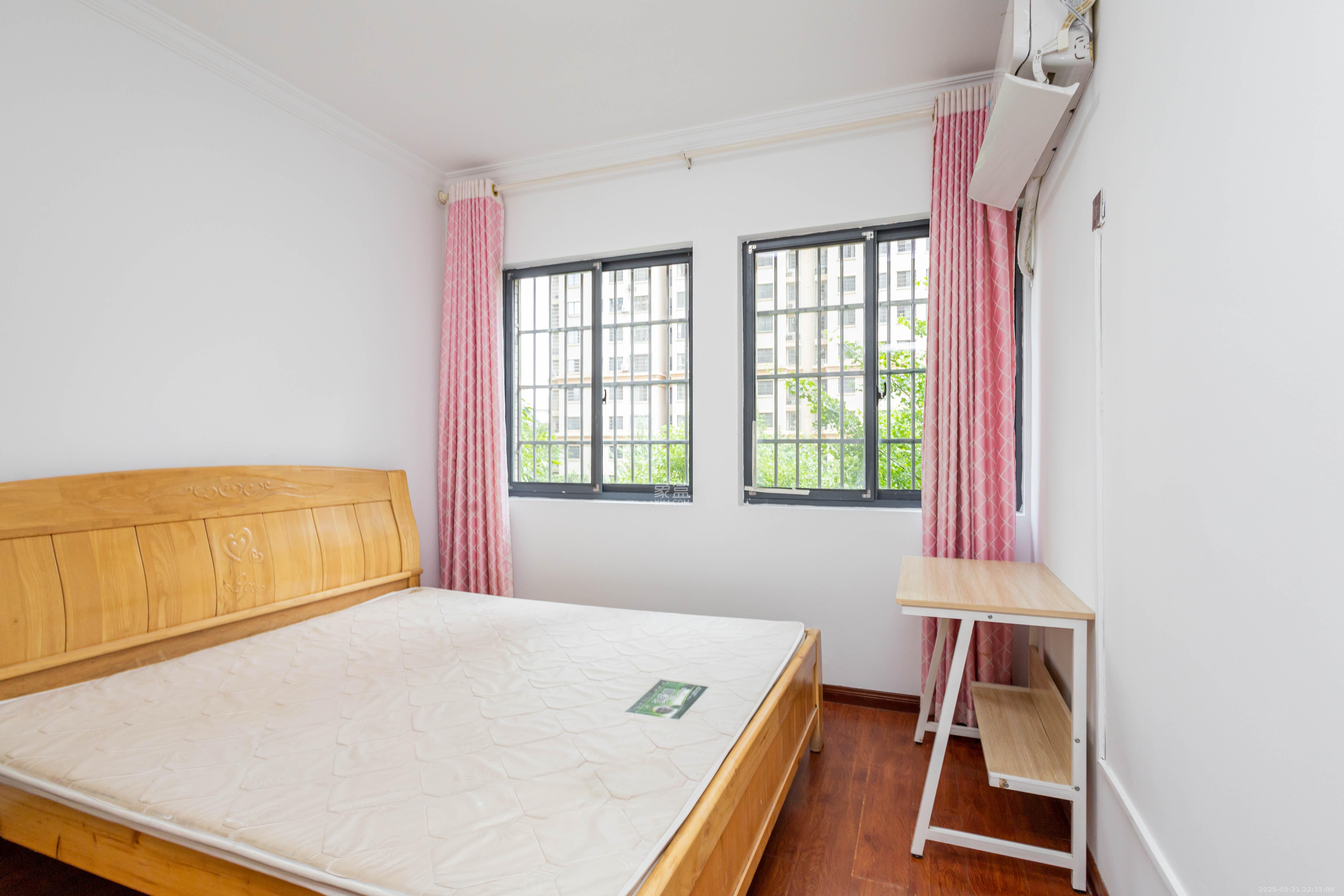 佳美紫郡  3室2厅1卫    45.8万 佳美紫郡  3室2厅1卫    45.8万卧室