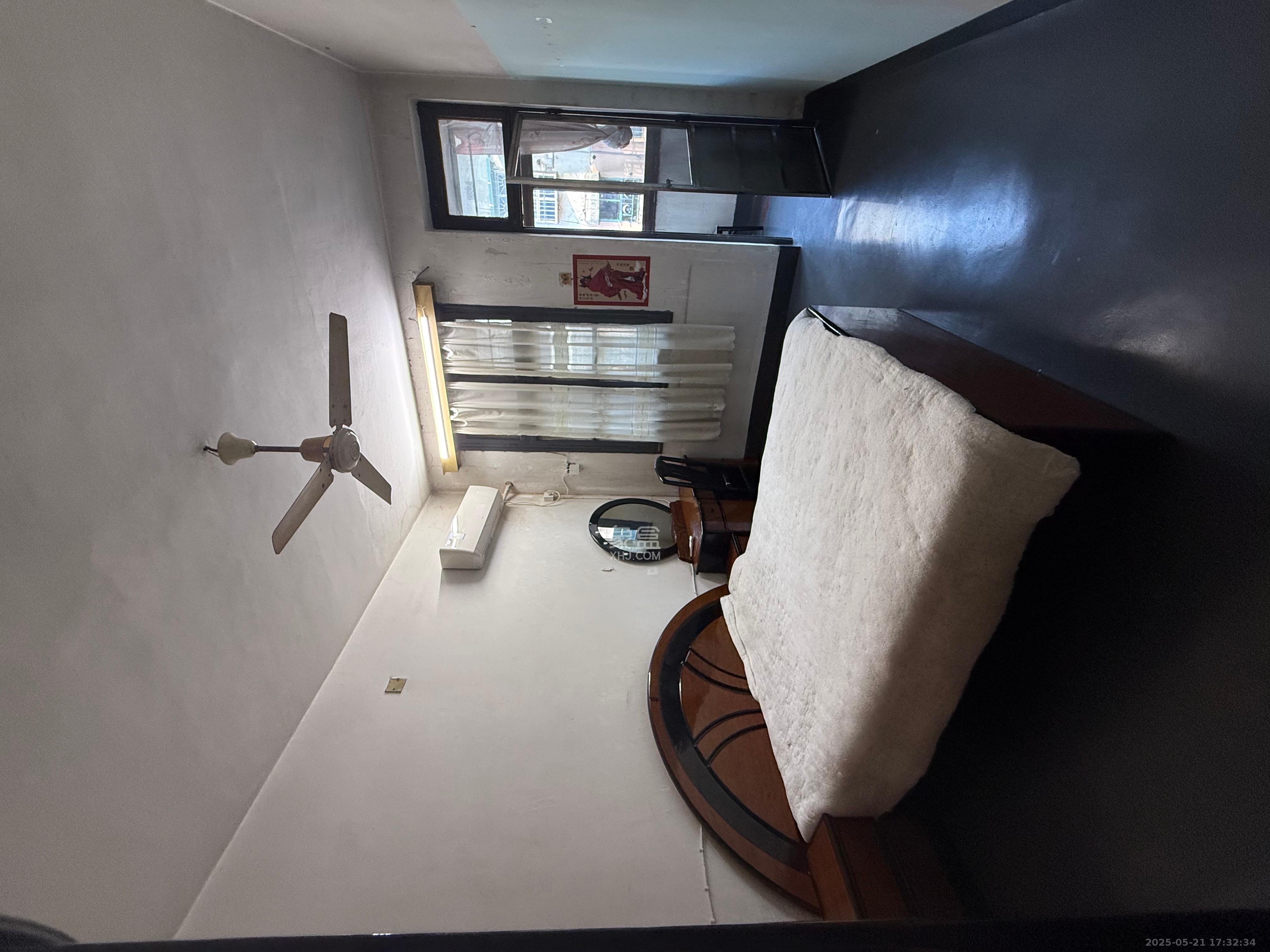 长沙市工商行政管理局郊区分局宿舍 1室0厅0卫 1500.0元/月 长沙市工商行政管理局郊区分局宿舍 1室0厅0卫 1500.0元/月室内图