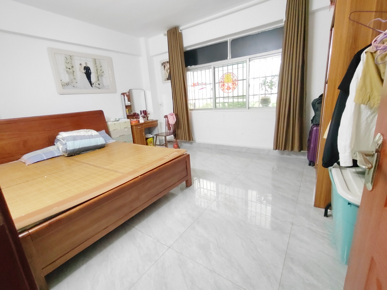 通华小区 2室2厅1卫 73.0万 通华小区 2室2厅1卫 73.0万室内图