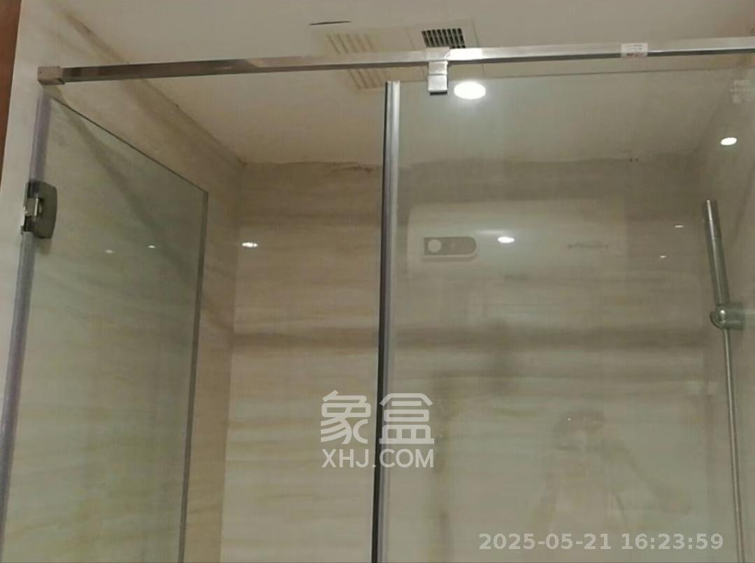 恒大翡翠华庭 1室1厅1卫 1600.0元/月 恒大翡翠华庭 1室1厅1卫 1600.0元/月室内图