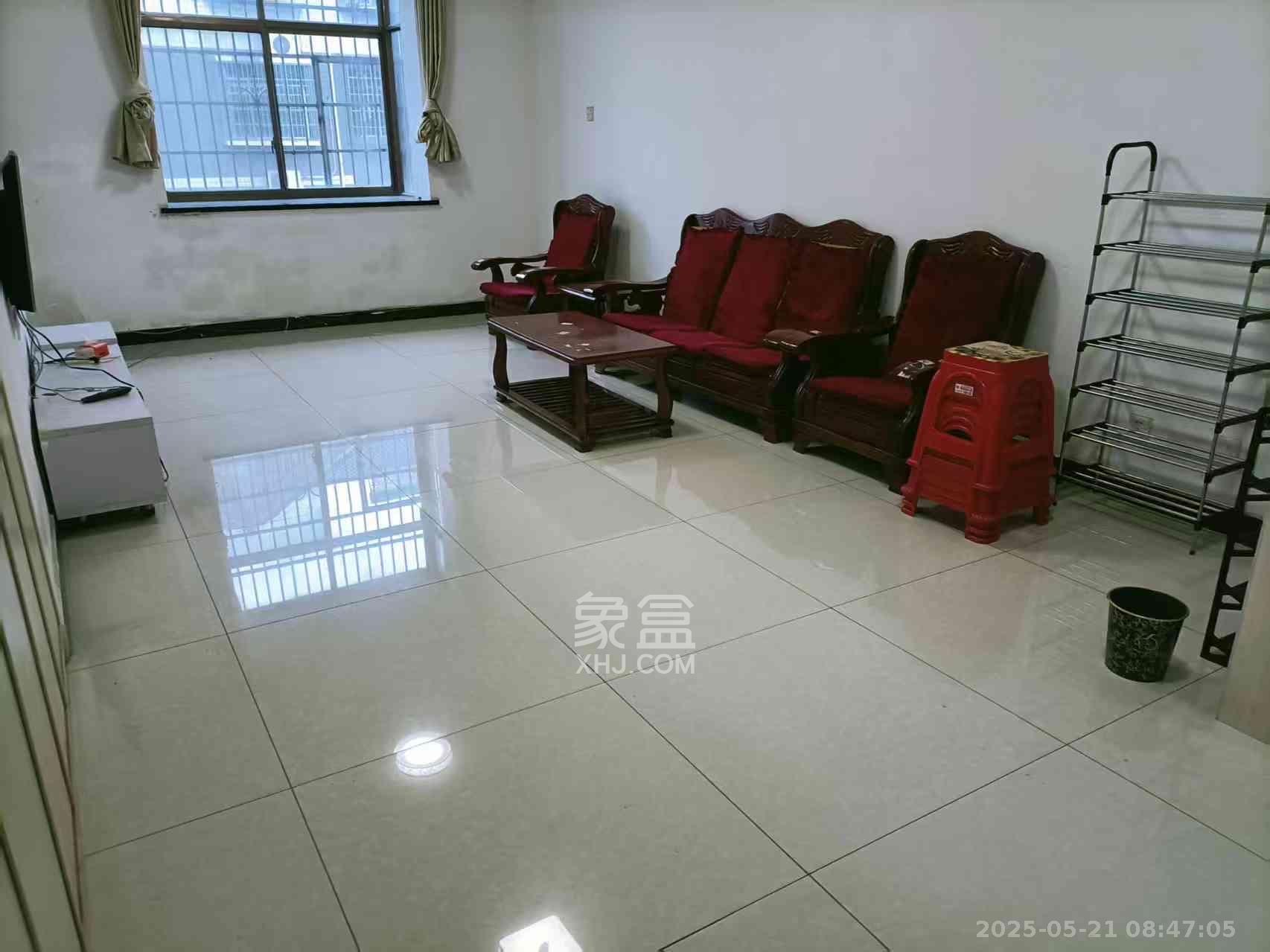 兴联母山小区 3室1厅1卫 1500.0元/月 兴联母山小区 3室1厅1卫 1500.0元/月室内图