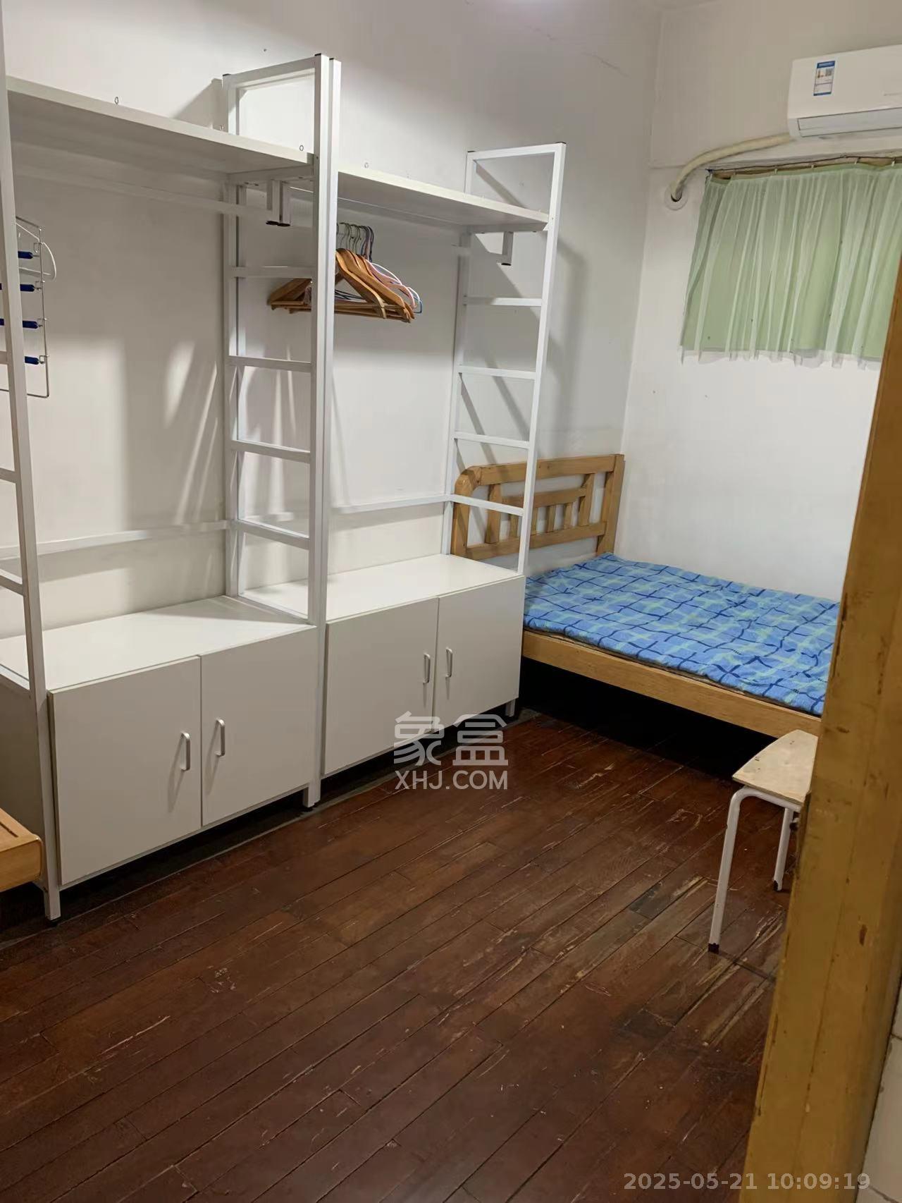 三兴公寓（三兴小区）  2室1厅1卫   1700.00元/月室内图