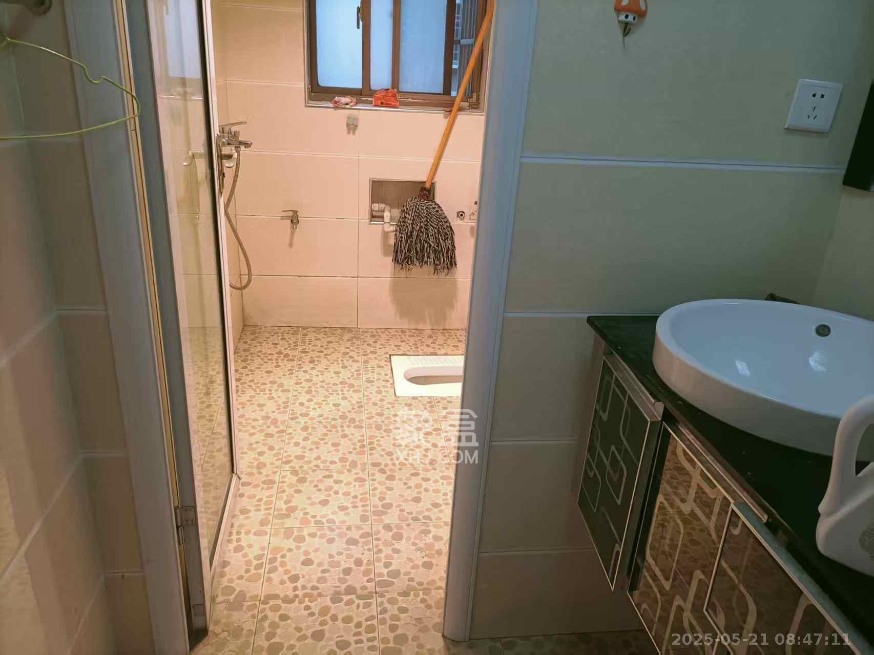 兴联母山小区 3室1厅1卫 1500.0元/月 兴联母山小区 3室1厅1卫 1500.0元/月室内图