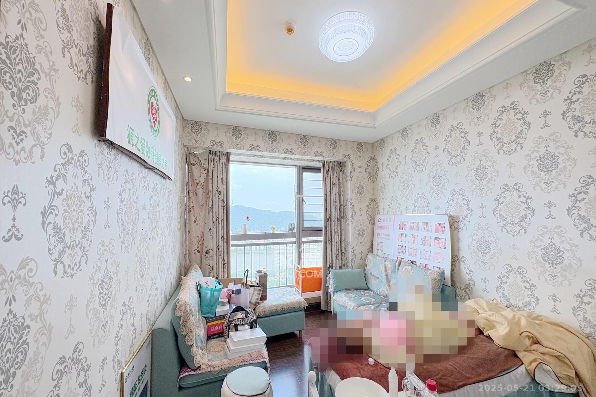 华远隆玺  4室2厅0卫    528.0万 华远隆玺  4室2厅0卫    528.0万其他