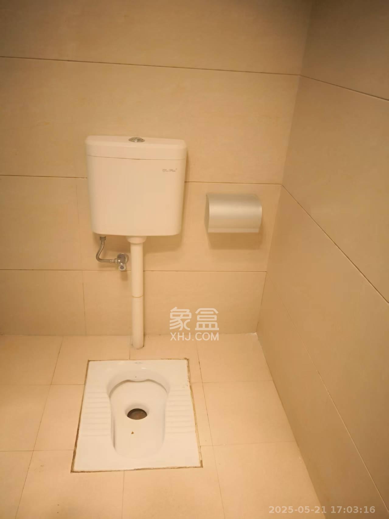 尚玲珑  2室2厅1卫   1500.00元/月室内图