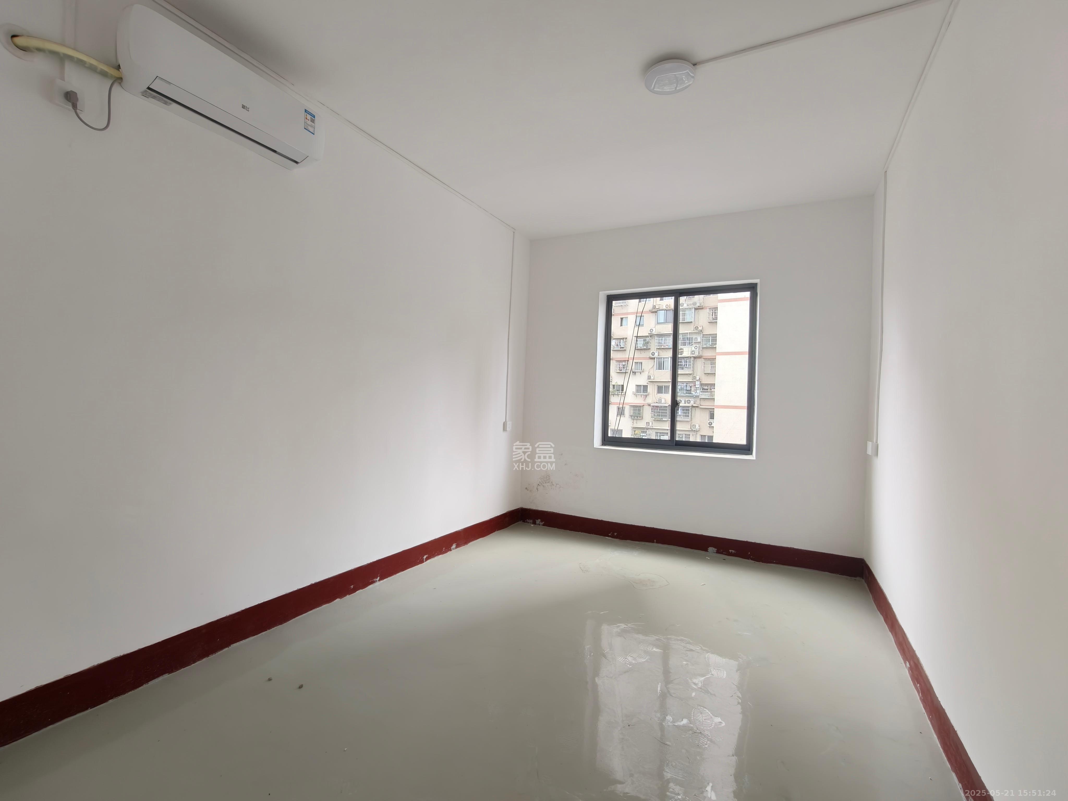 韶山路散盘 2室1厅1卫 1000.0元/月 韶山路散盘 2室1厅1卫 1000.0元/月室内图