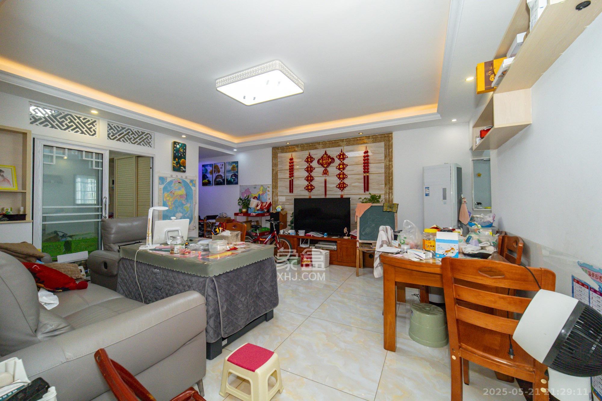 锦璨家园  3室2厅1卫    56.8万 锦璨家园  3室2厅1卫    56.8万