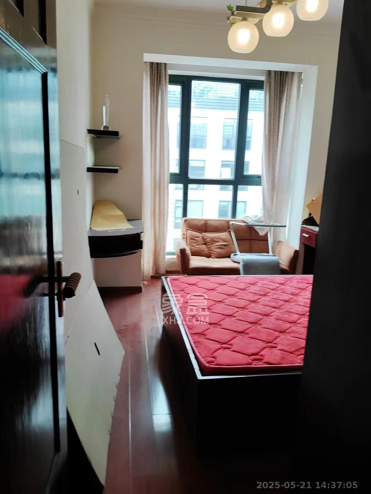 中天广场  2室1厅1卫    3200.0元/月 中天广场  2室1厅1卫    3200.0元/月室内图