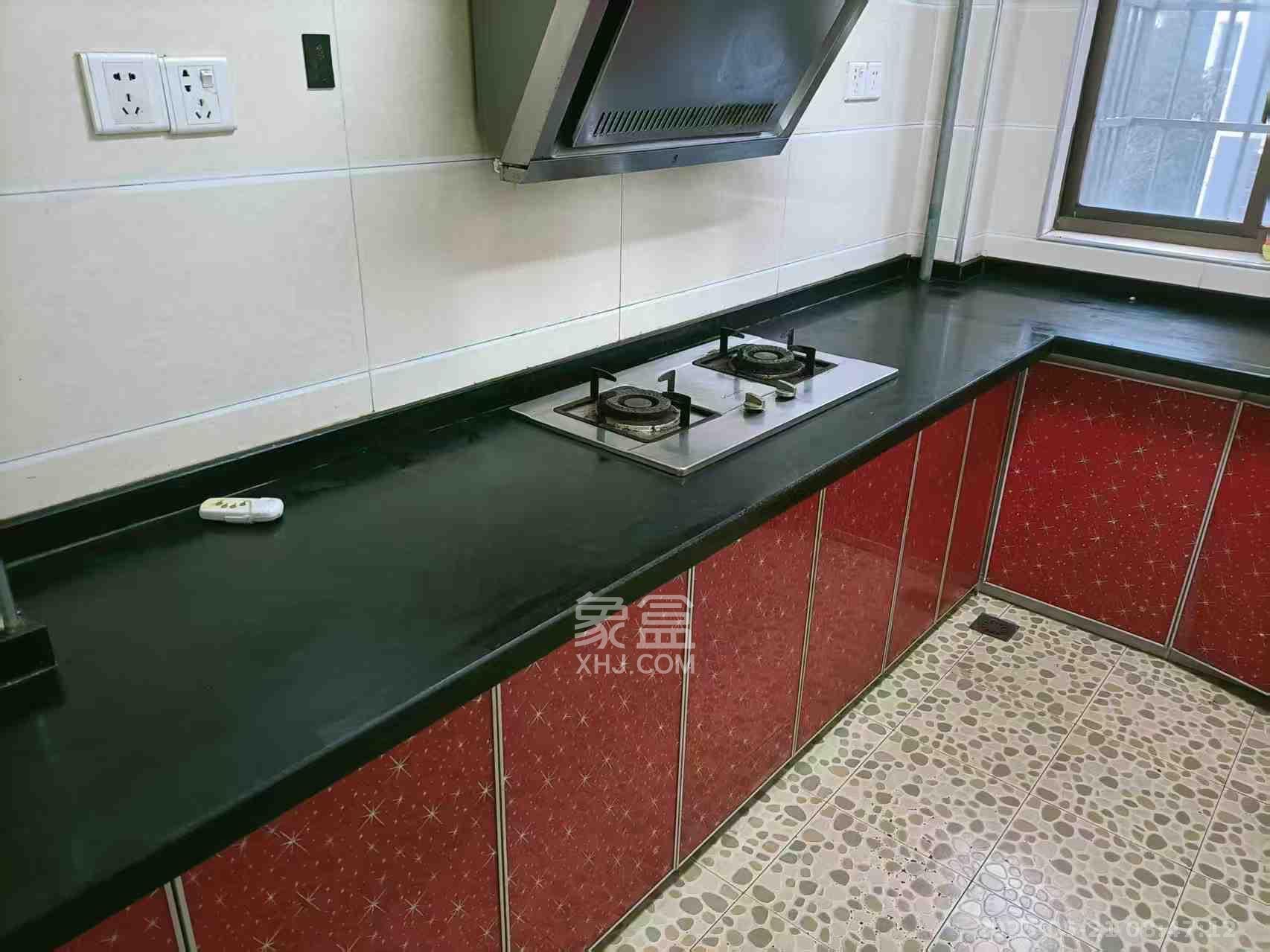 兴联母山小区 3室1厅1卫 1500.0元/月 兴联母山小区 3室1厅1卫 1500.0元/月室内图