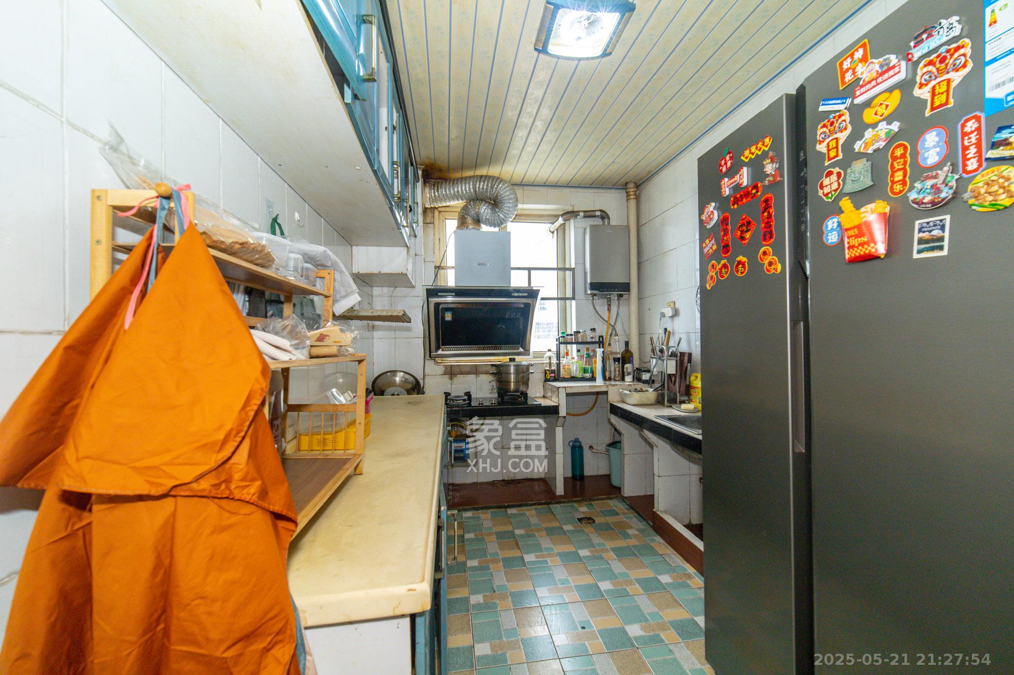 星兴佳园  3室2厅2卫    49.8万 星兴佳园  3室2厅2卫    49.8万厨房