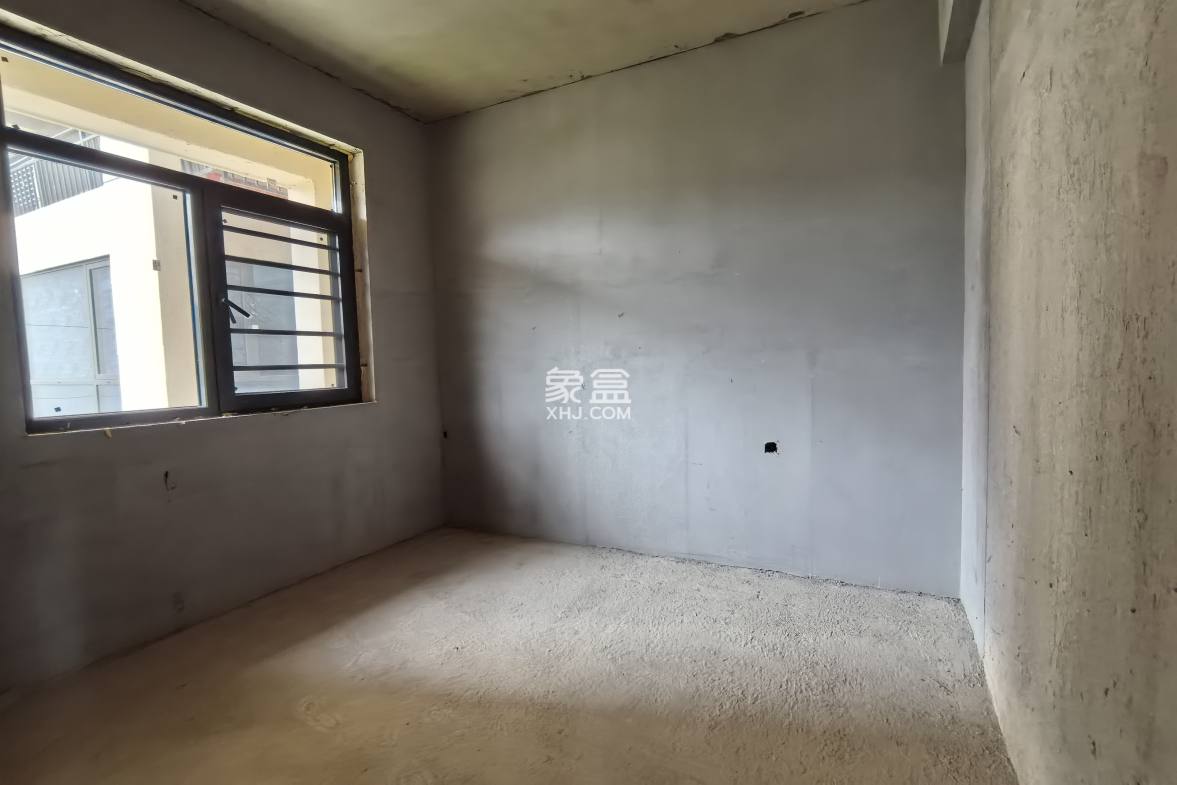 百弘学府城三期 1室0厅0卫 83.8万 百弘学府城三期 1室0厅0卫 83.8万客厅