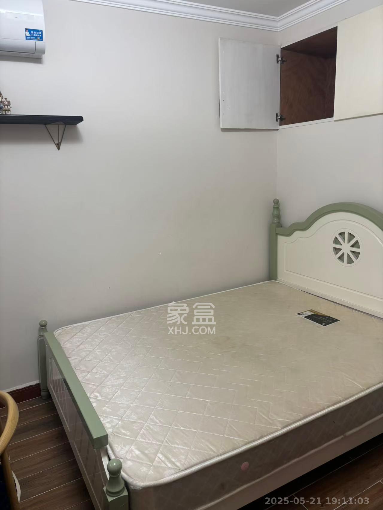 景湾小区（井湾小区）  2室2厅1卫   1800.00元/月室内图