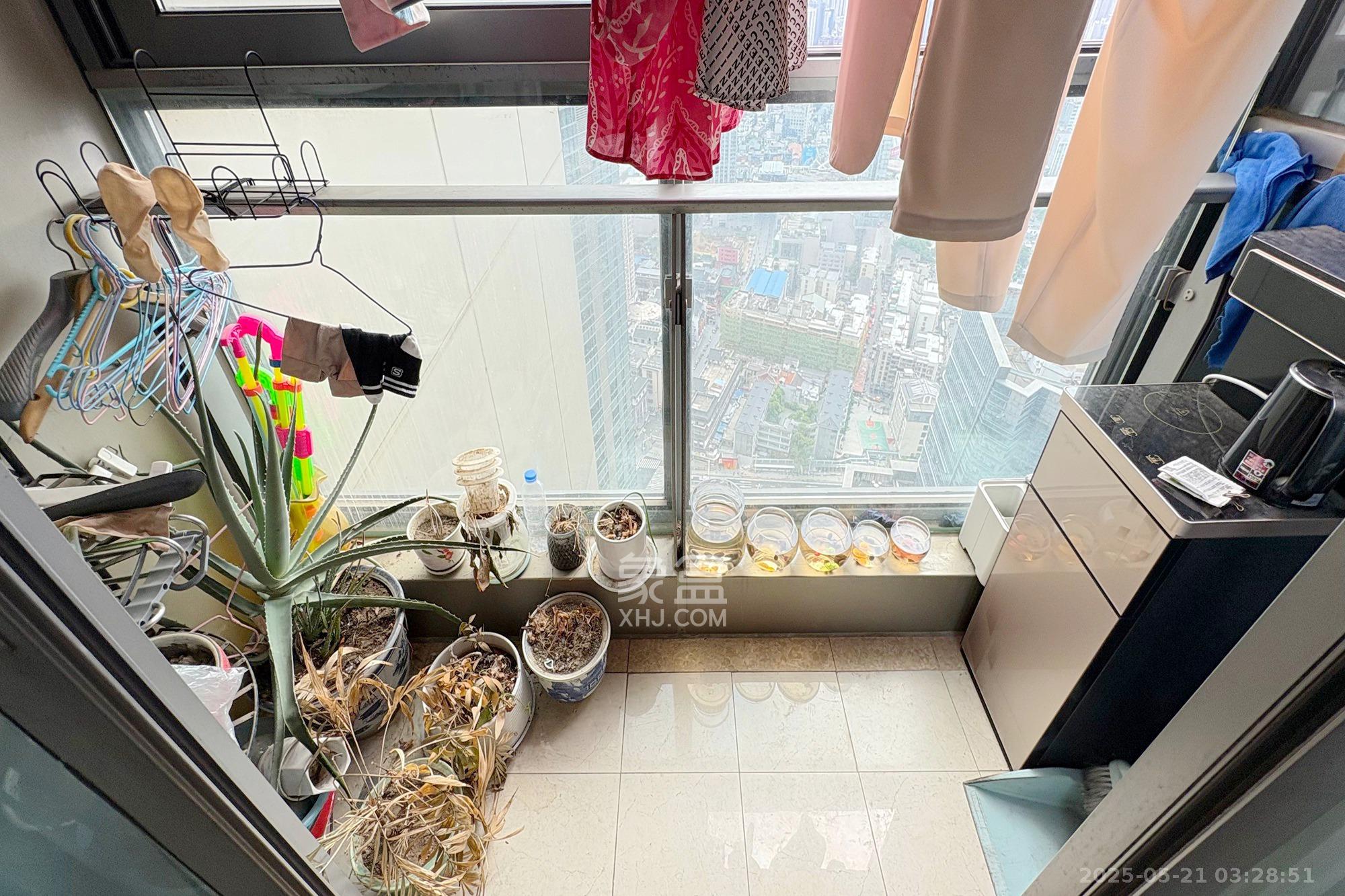 华远隆玺  4室2厅0卫    528.0万 华远隆玺  4室2厅0卫    528.0万阳台