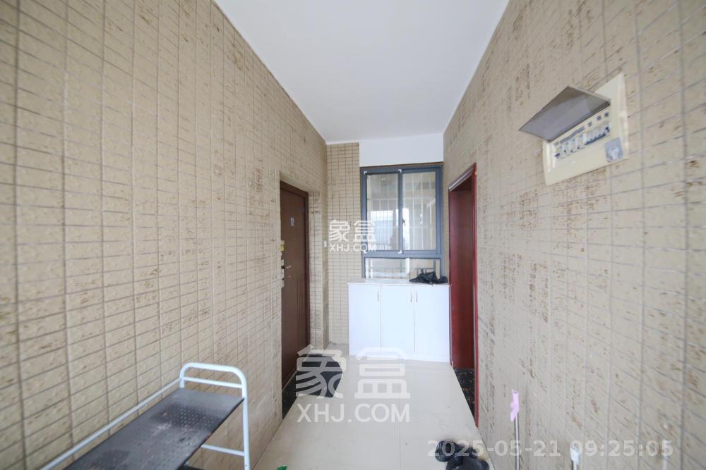 泊爱蓝湾 3室2厅2卫 3200.0元/月 泊爱蓝湾 3室2厅2卫 3200.0元/月室内图