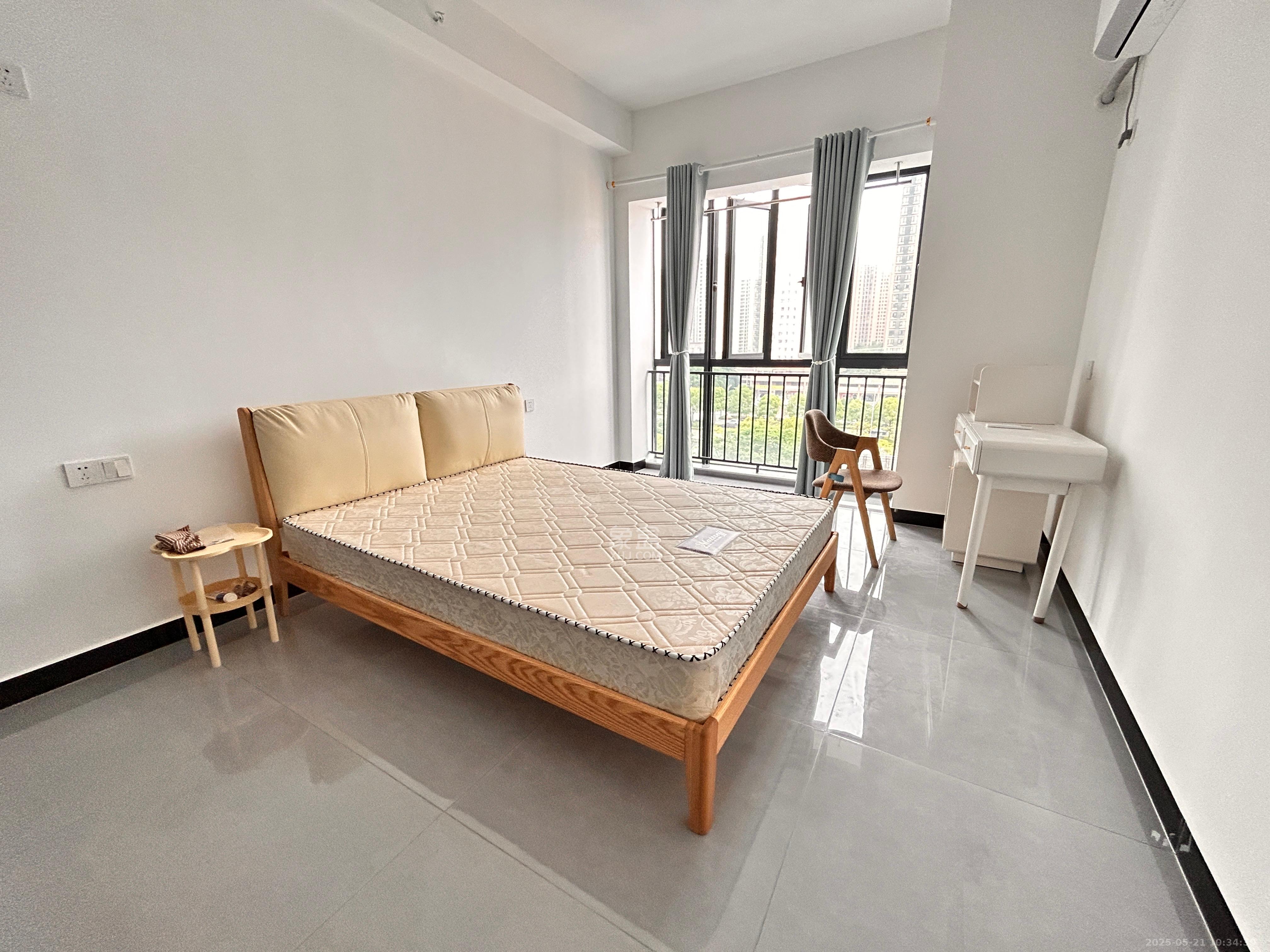 海伦堡爱ME城市 1室1厅1卫 1300.0元/月 海伦堡爱ME城市 1室1厅1卫 1300.0元/月室内图