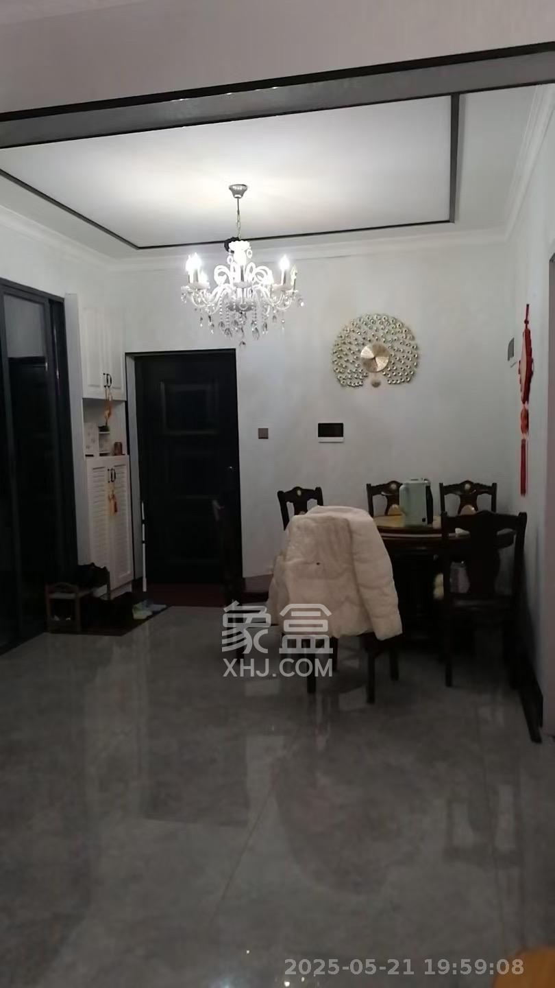 爵世名邸东湖（东湖壹号企业总部基地）  3室1厅1卫   2700.00元/月