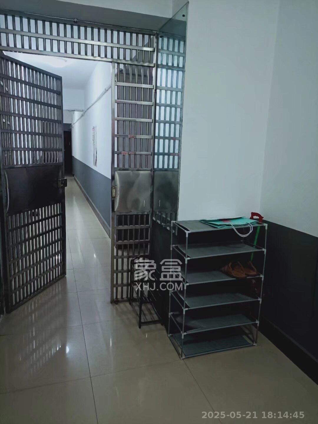 未来现代城  2室2厅1卫   1800.00元/月室内图