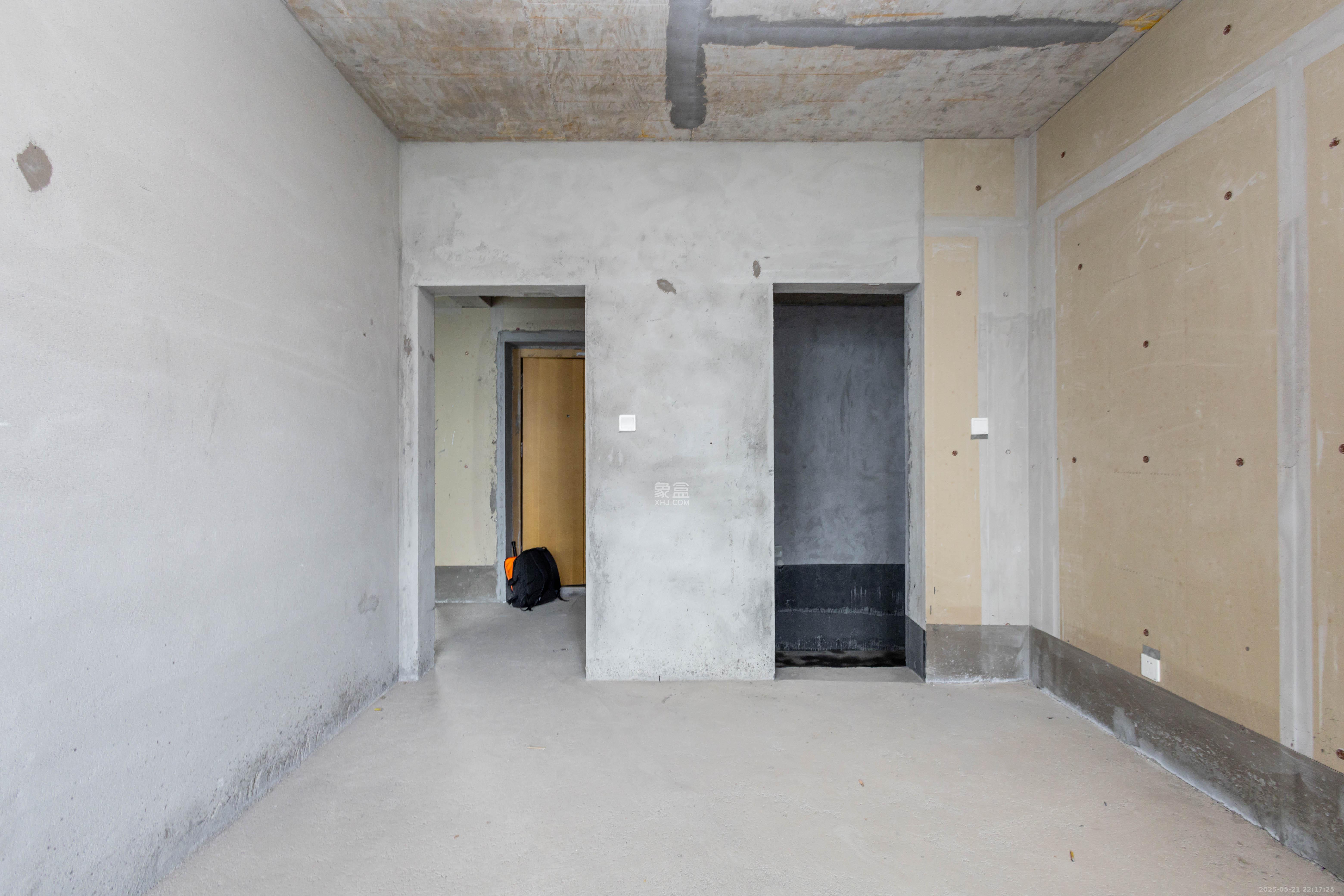 福天星中心(福天星雅苑)  5室2厅3卫    175.8万 福天星中心(福天星雅苑)  5室2厅3卫    175.8万卧室