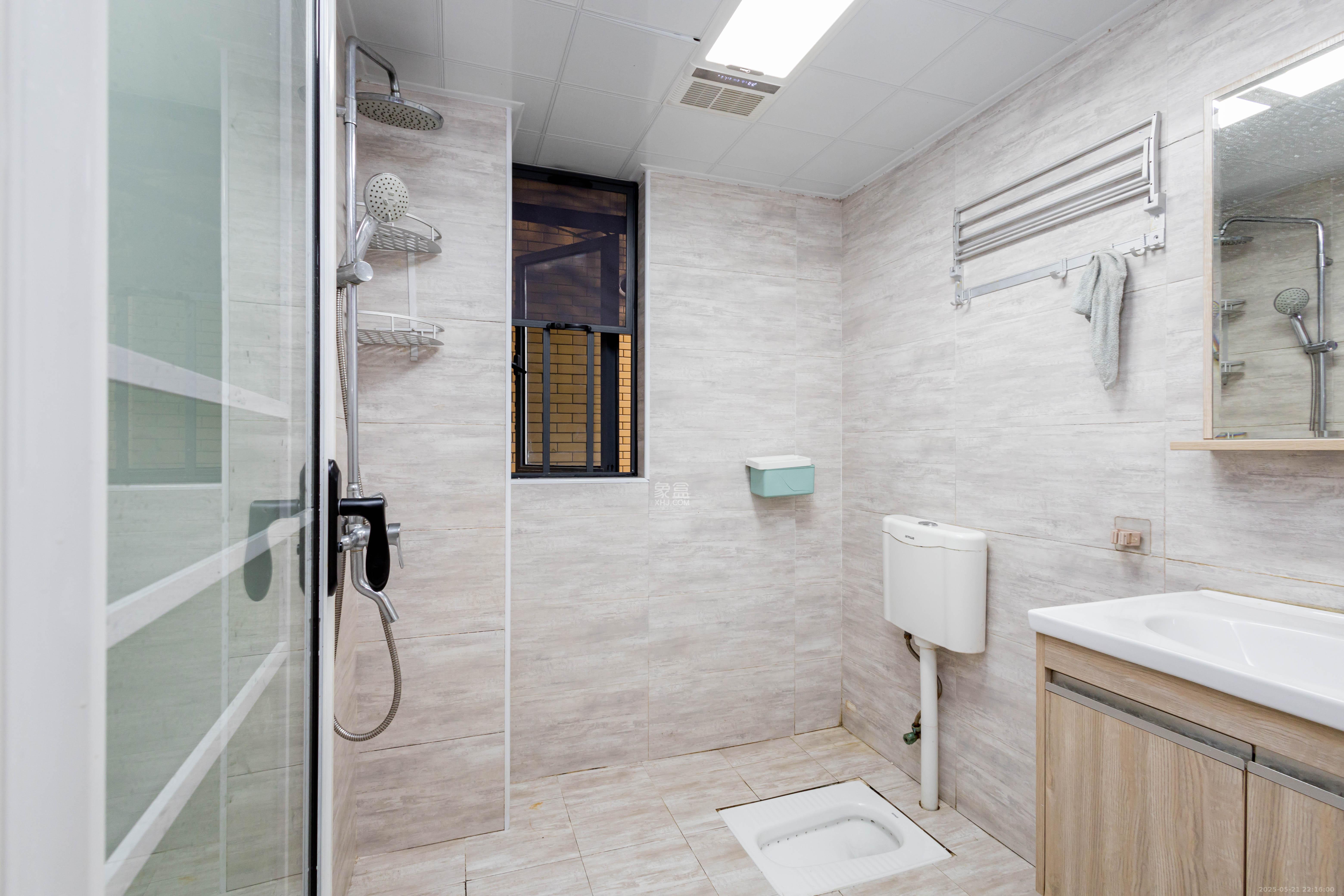 中国铁建国际城二期  2室2厅1卫    49.1万 中国铁建国际城二期  2室2厅1卫    49.1万卫生间