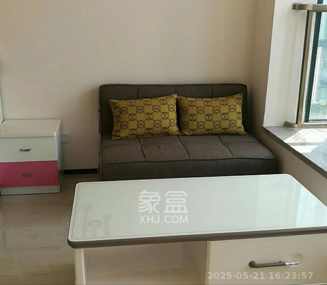 恒大翡翠华庭 1室1厅1卫 1600.0元/月 恒大翡翠华庭 1室1厅1卫 1600.0元/月室内图