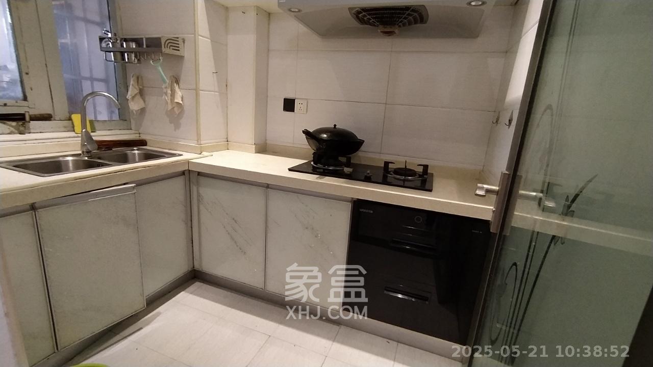 澳海澜庭  2室2厅1卫   1600.00元/月室内图