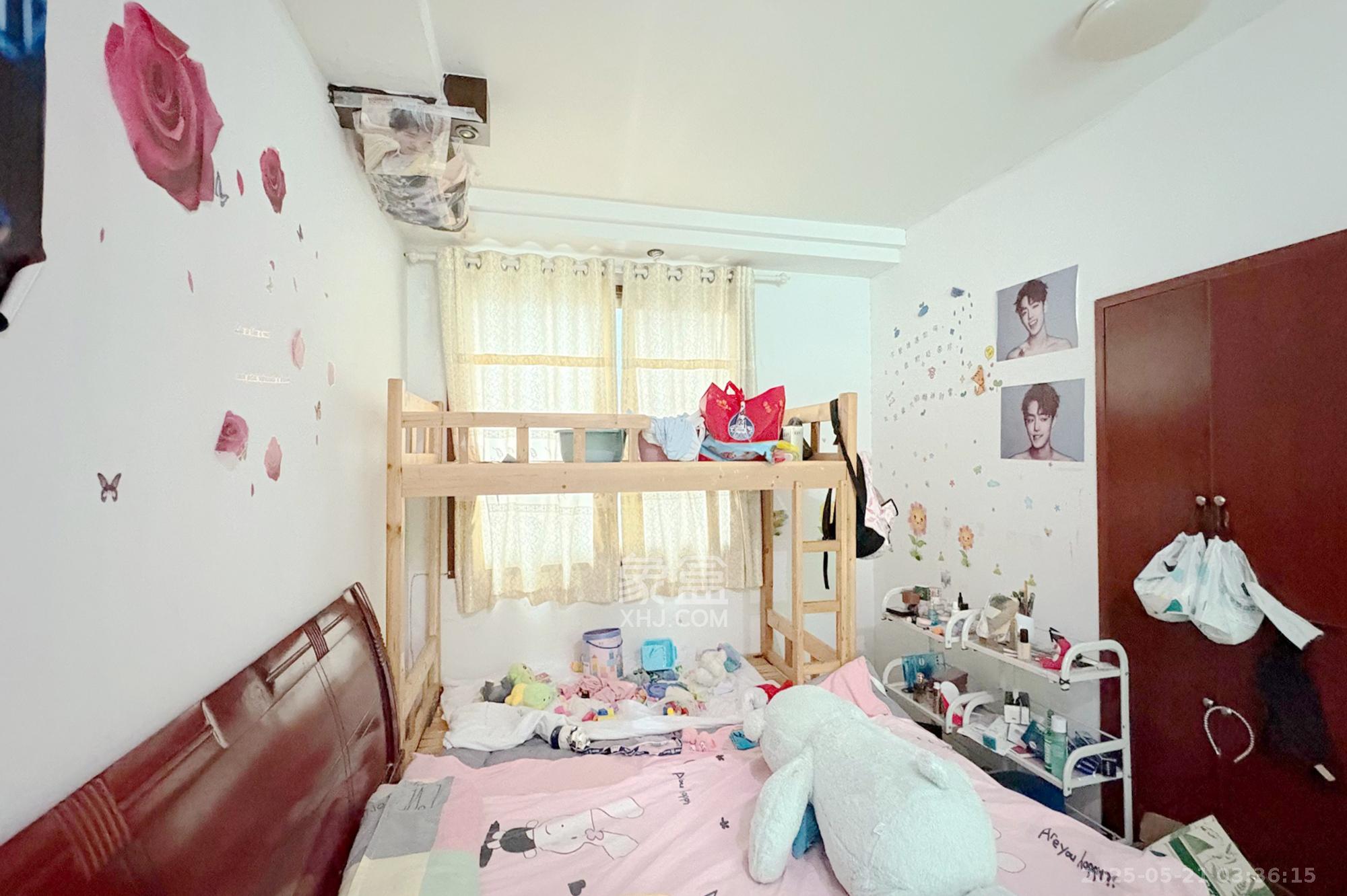 市一医院宿舍  3室2厅1卫    110.0万卧室