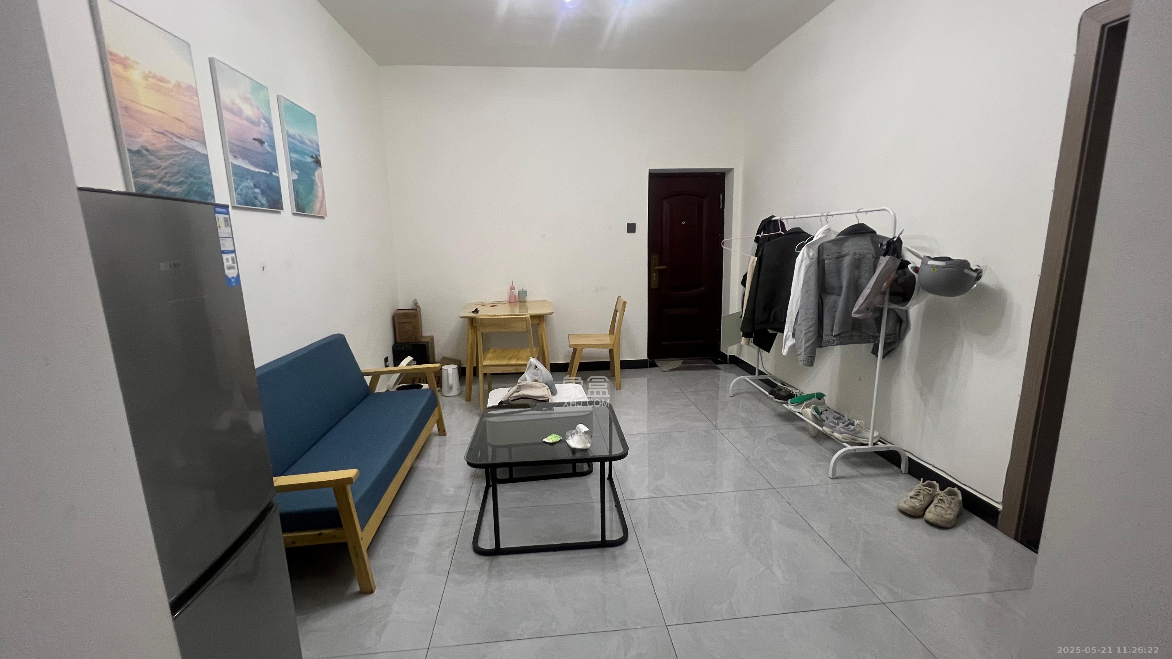 靳江阳光安置小区 1室1厅1卫 1500.0元/月 靳江阳光安置小区 1室1厅1卫 1500.0元/月室内图