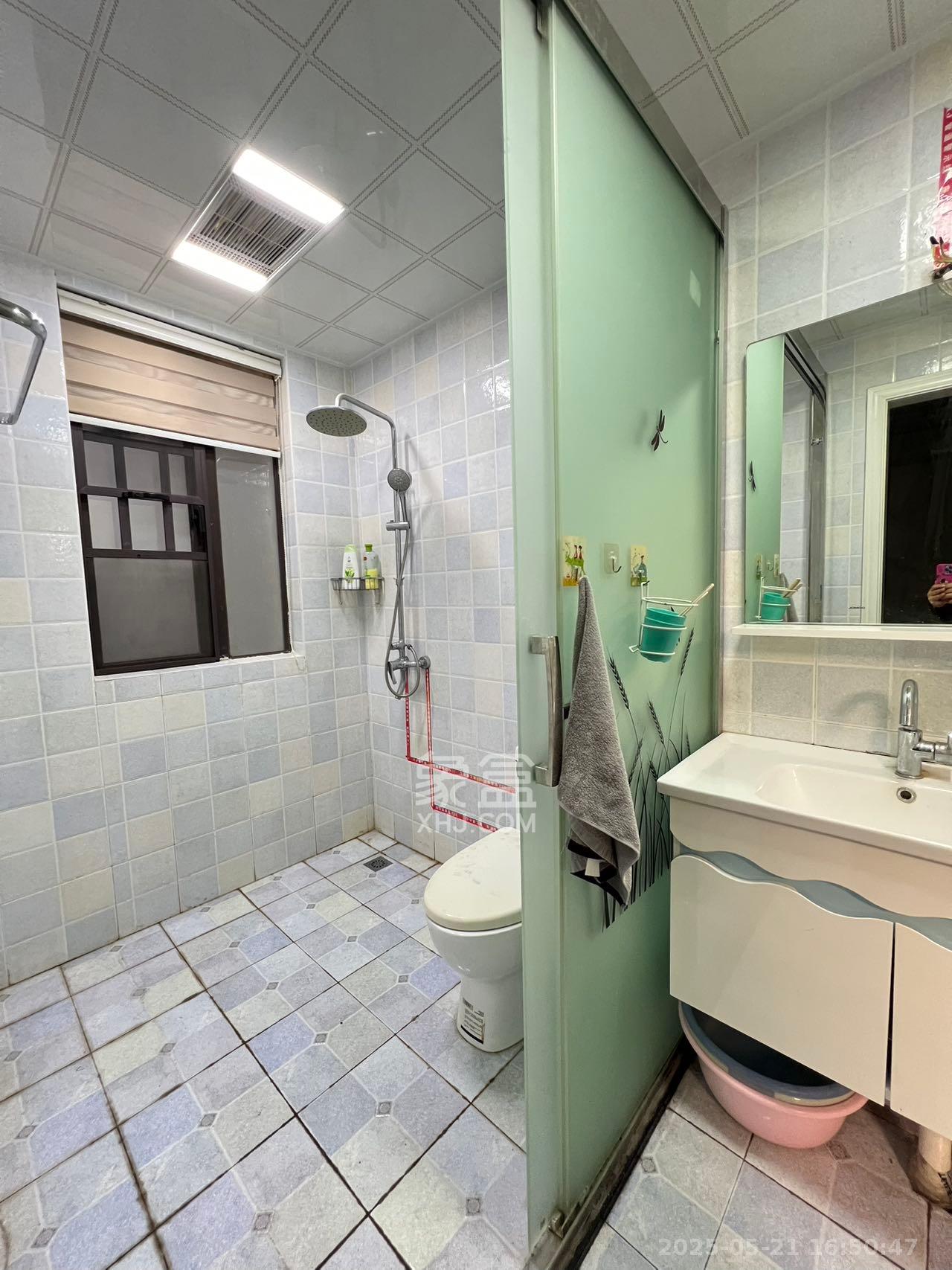 和泓梅溪四季  3室2厅2卫    2400.0元/月 和泓梅溪四季  3室2厅2卫    2400.0元/月室内图