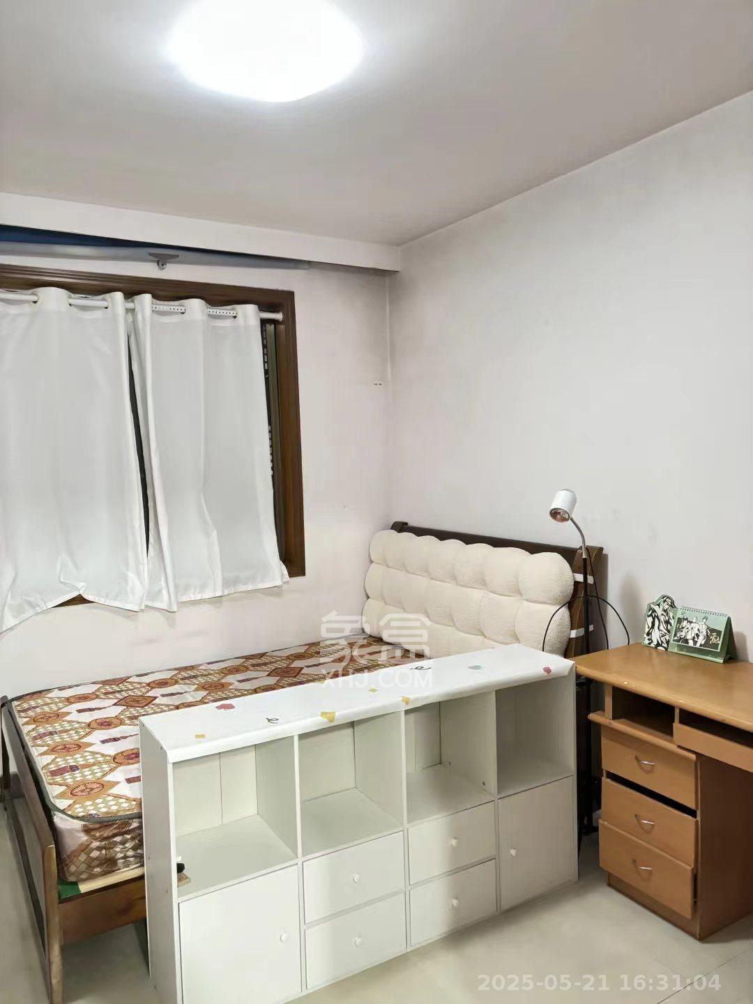 铝厂宿舍 1室2厅0卫 1200.0元/月 铝厂宿舍 1室2厅0卫 1200.0元/月室内图