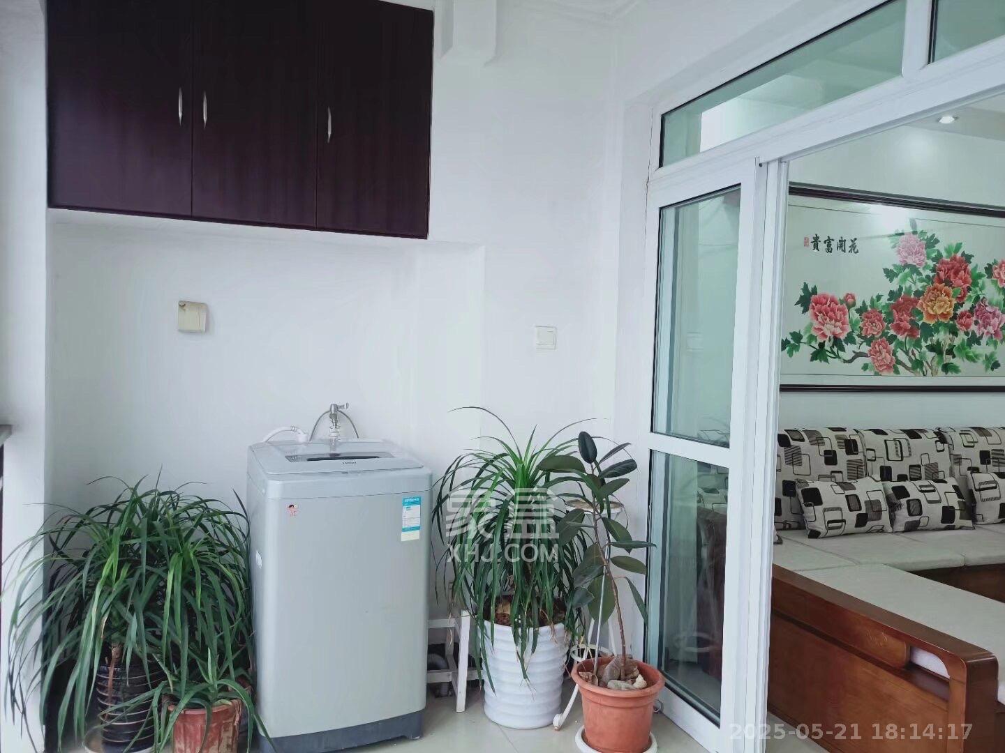 未来现代城  2室2厅1卫   1800.00元/月室内图