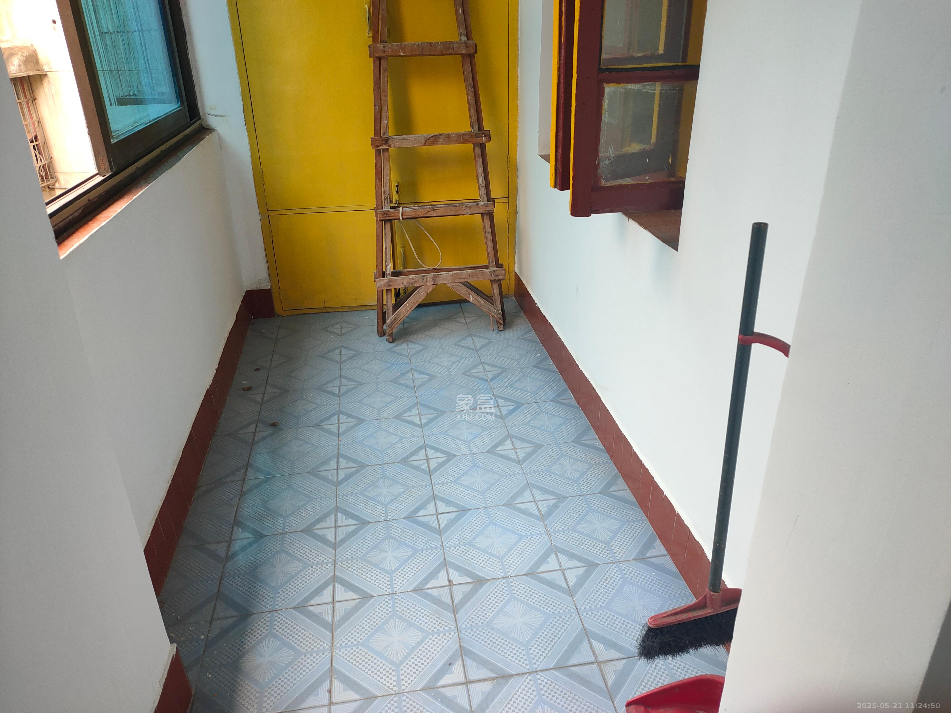 长沙县疾控中心宿舍 2室1厅1卫 1500.0元/月 长沙县疾控中心宿舍 2室1厅1卫 1500.0元/月室内图