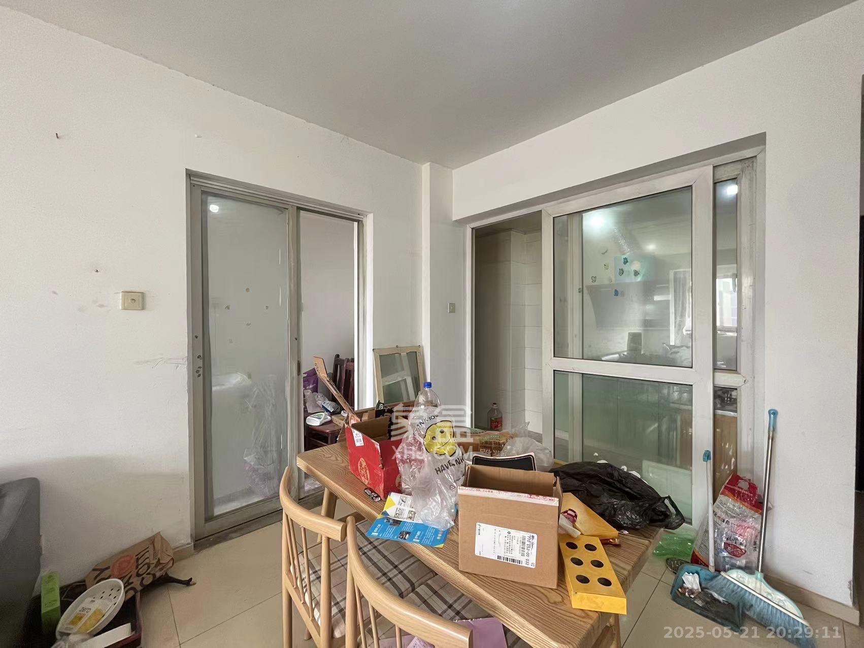 龙王港社区  2室2厅1卫   2400.00元/月室内图
