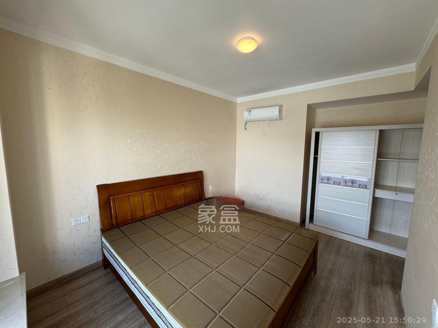 汇金城/嘉华城(二期、三期) 3室2厅2卫 2700.0元/月 汇金城/嘉华城(二期、三期) 3室2厅2卫 2700.0元/月室内图