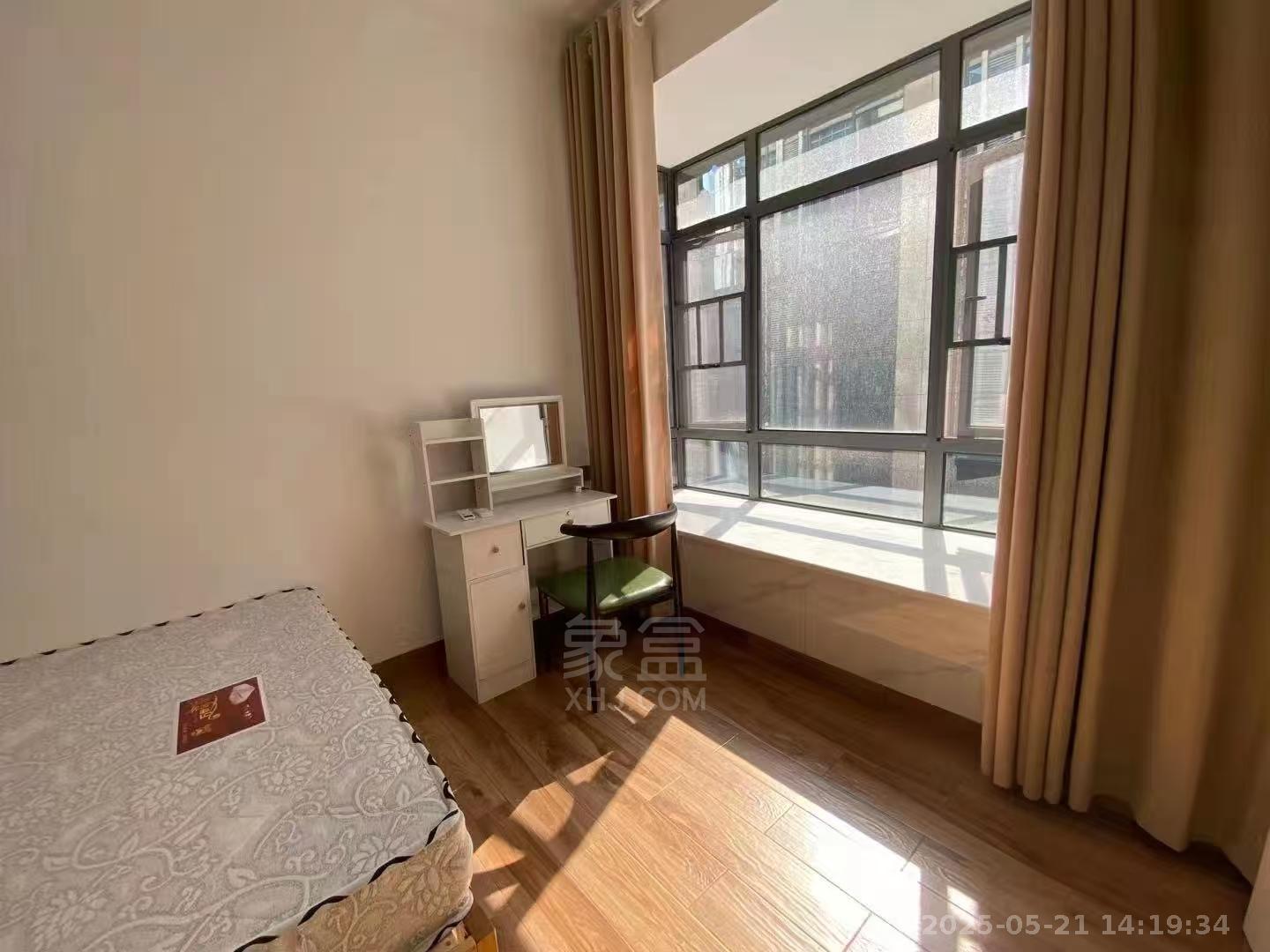 流金岁月-华晨国际 2室2厅1卫 2100.0元/月 流金岁月-华晨国际 2室2厅1卫 2100.0元/月室内图