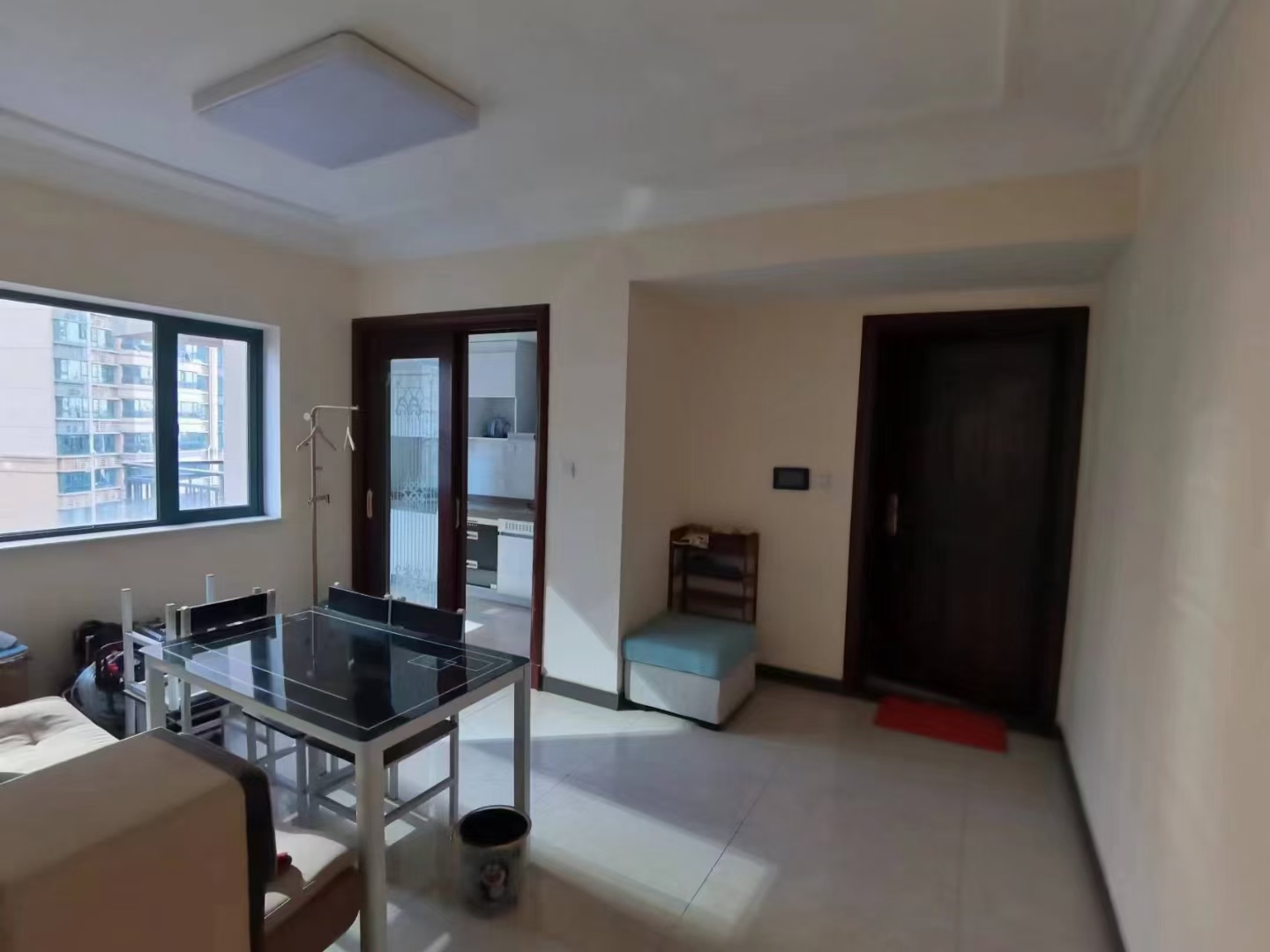 恒大绿洲 3室2厅2卫 1800.0元/月 恒大绿洲 3室2厅2卫 1800.0元/月室内图