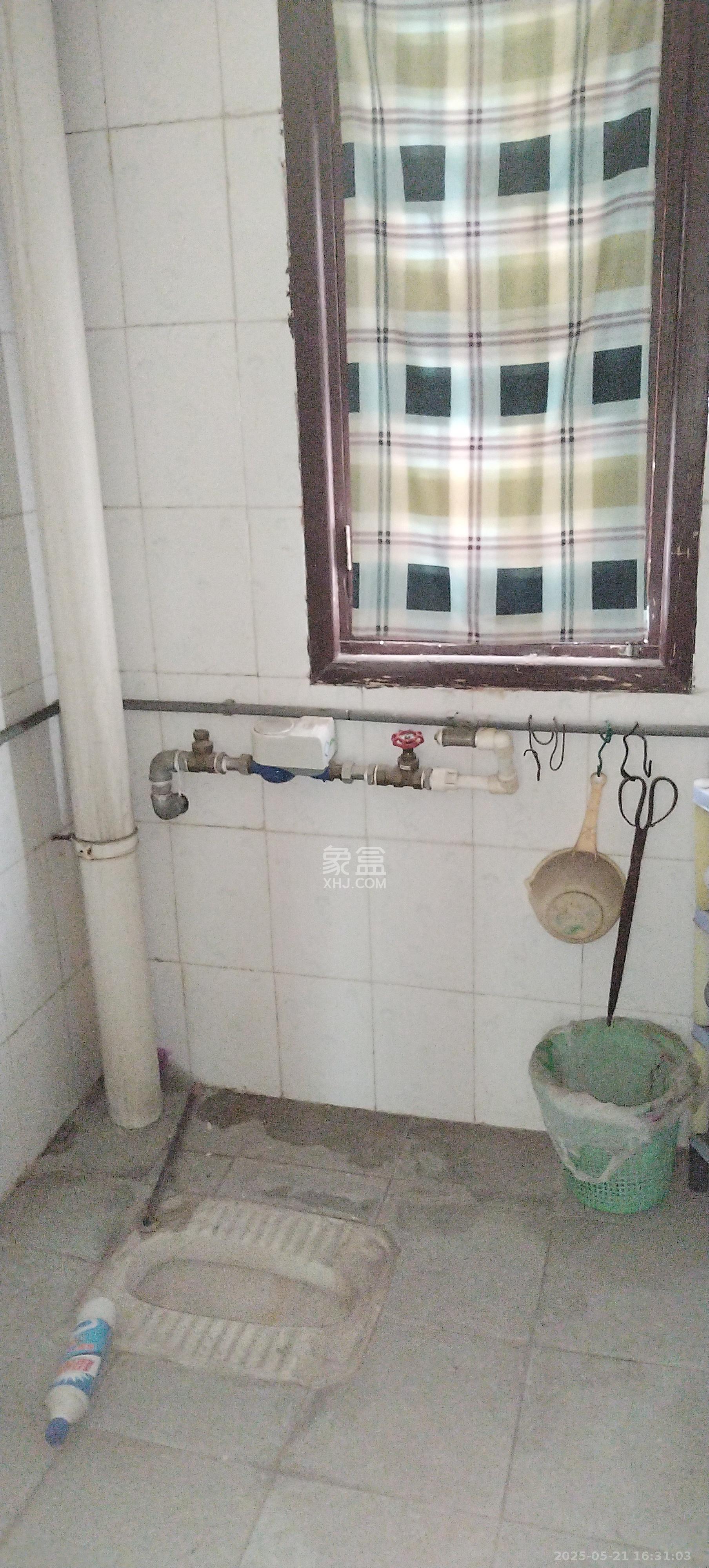 林科大教师单位房 3室2厅1卫 1500.0元/月 林科大教师单位房 3室2厅1卫 1500.0元/月室内图