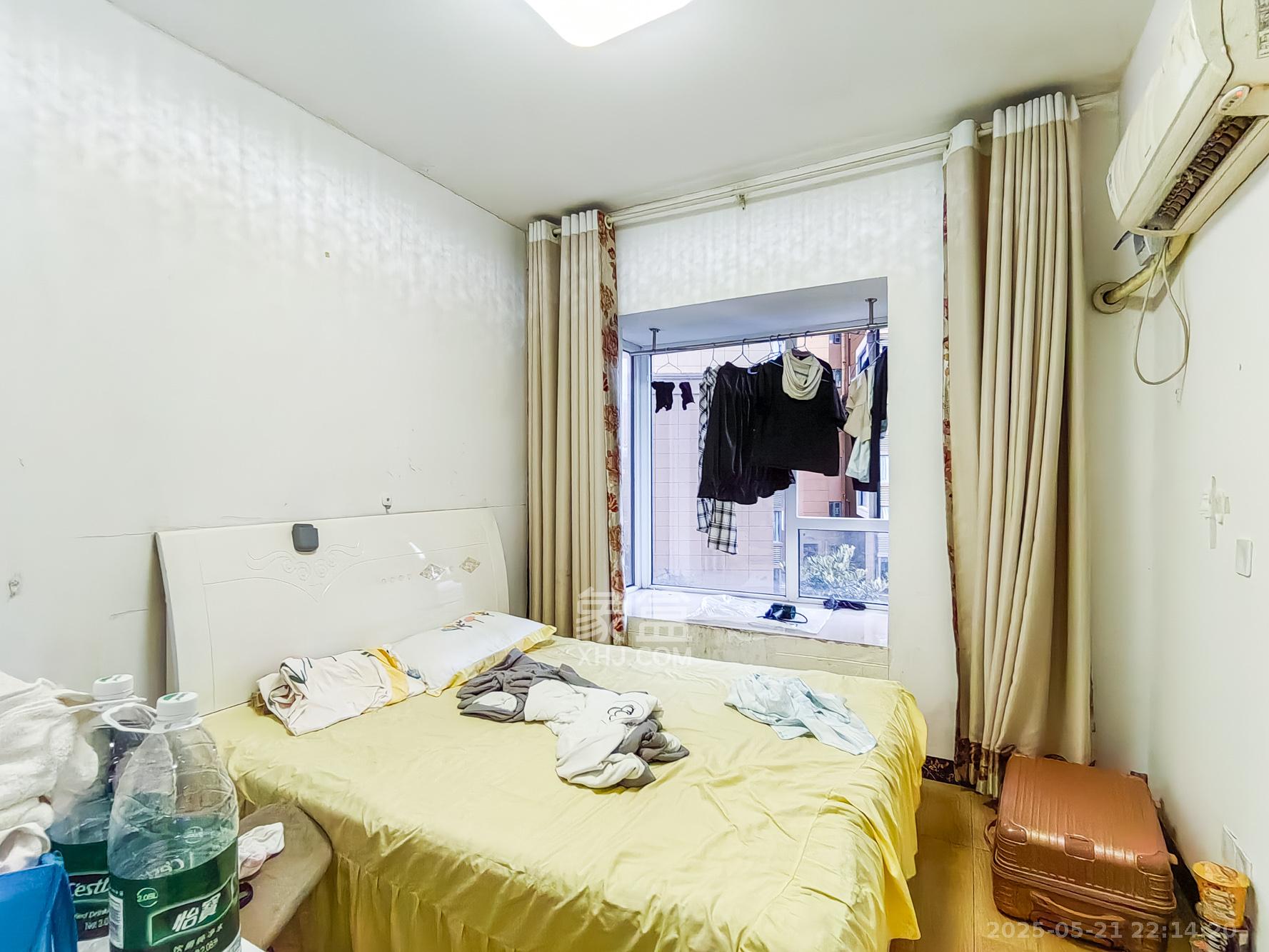荣盛花语城  3室2厅1卫   73.80万卧室