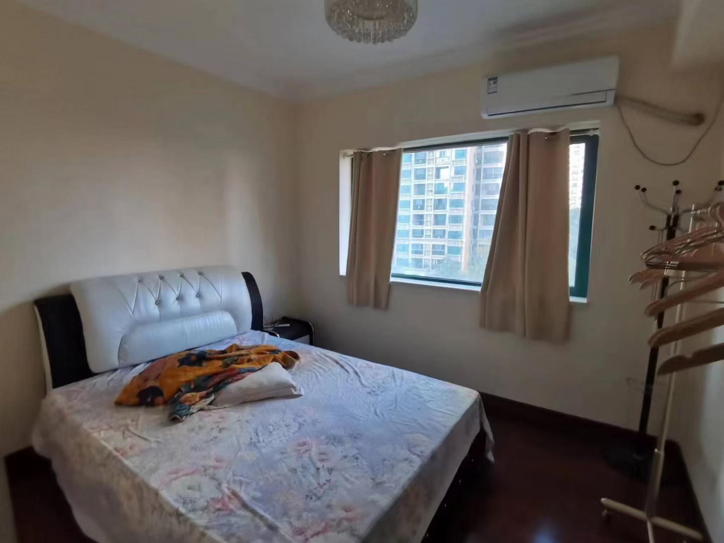 恒大绿洲 3室2厅2卫 1800.0元/月 恒大绿洲 3室2厅2卫 1800.0元/月室内图