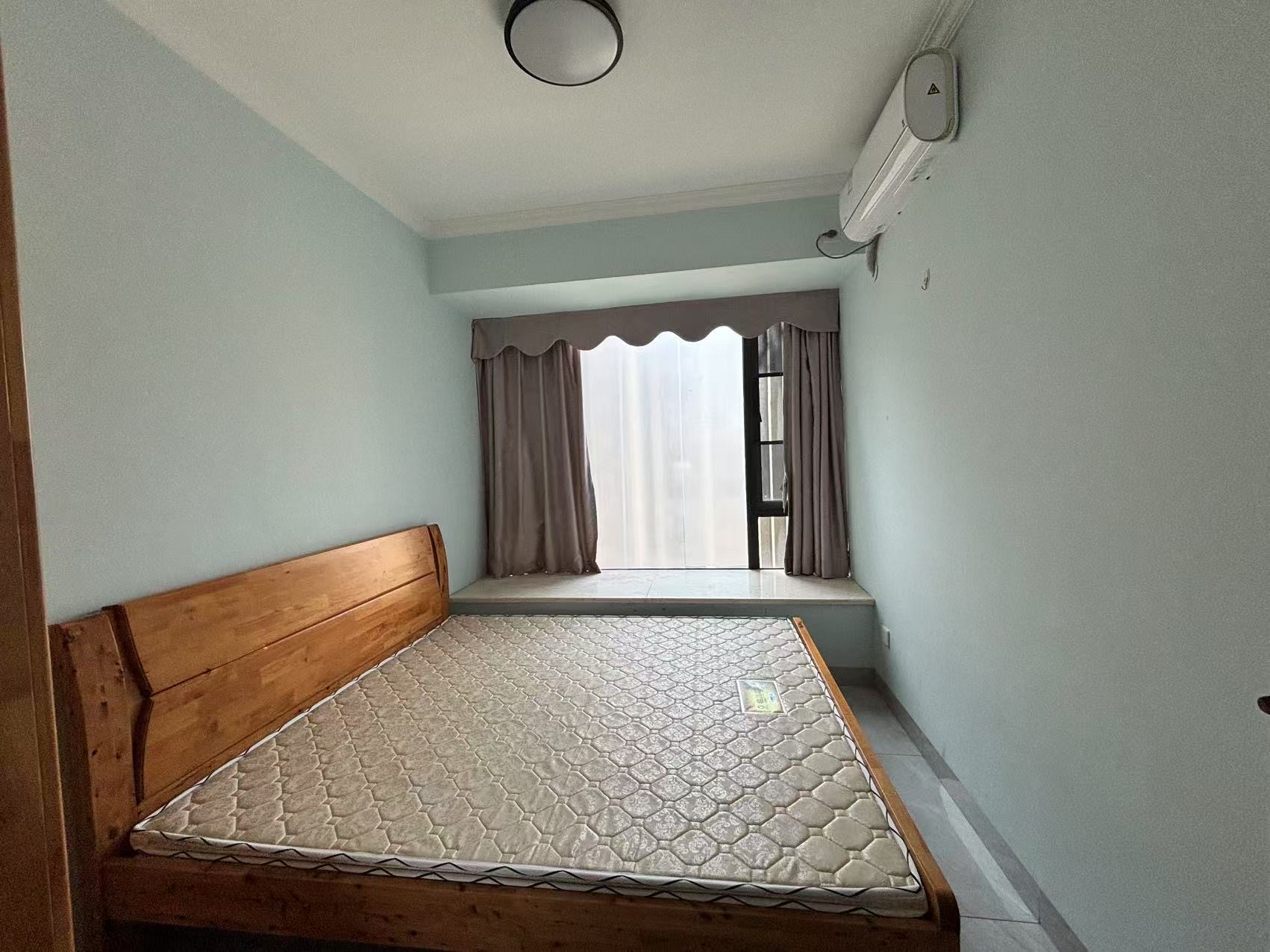 鲁能钓鱼台美高梅 3室2厅1卫 149.0万 鲁能钓鱼台美高梅 3室2厅1卫 149.0万客厅