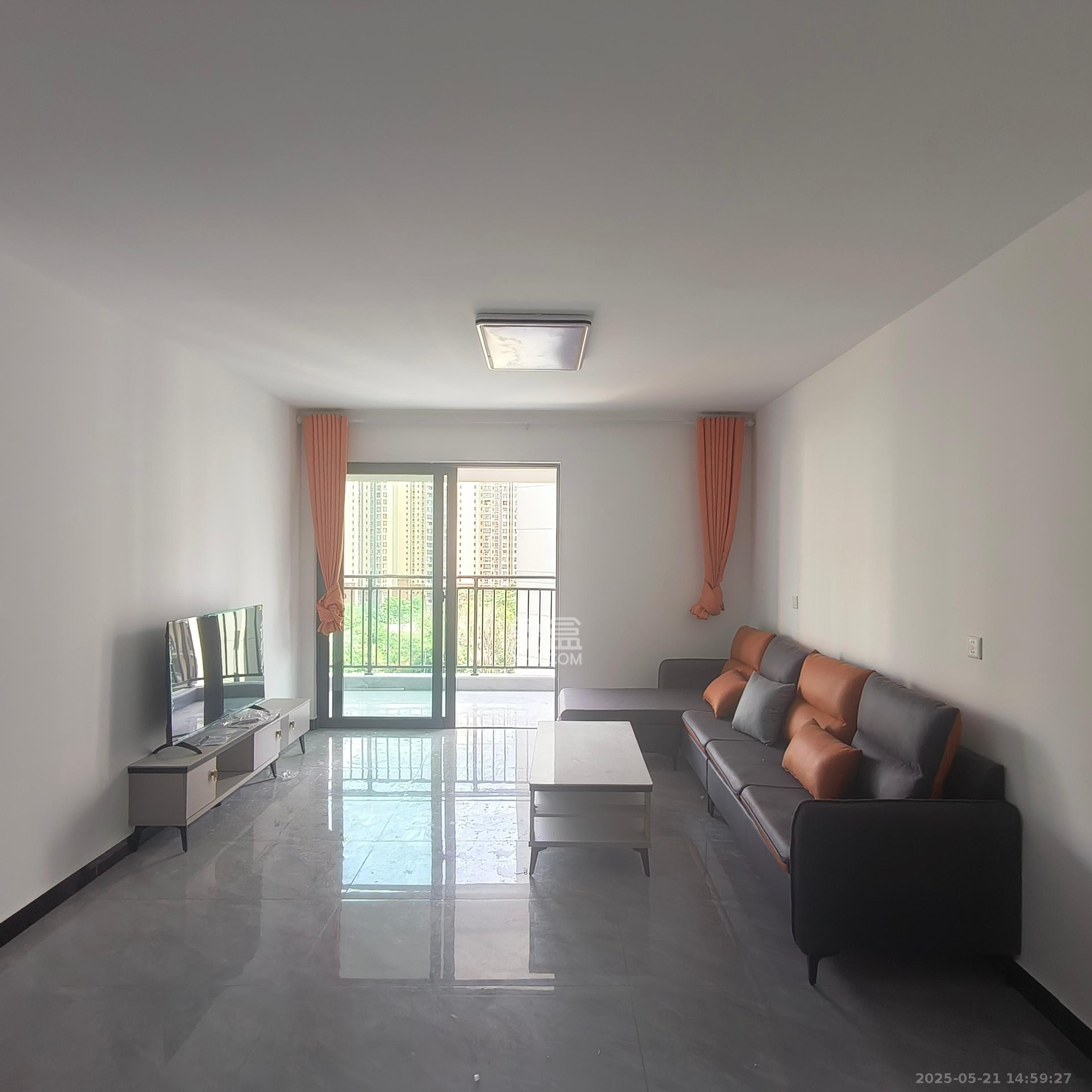 周南学府 4室2厅2卫 2700.0元/月 周南学府 4室2厅2卫 2700.0元/月室内图