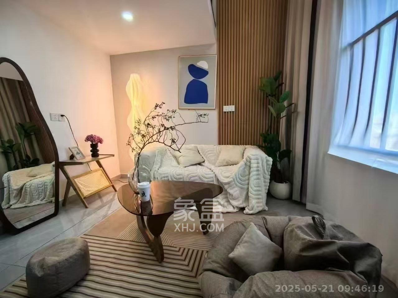 招商华发天汇  1室1厅1卫   2000.00元/月
