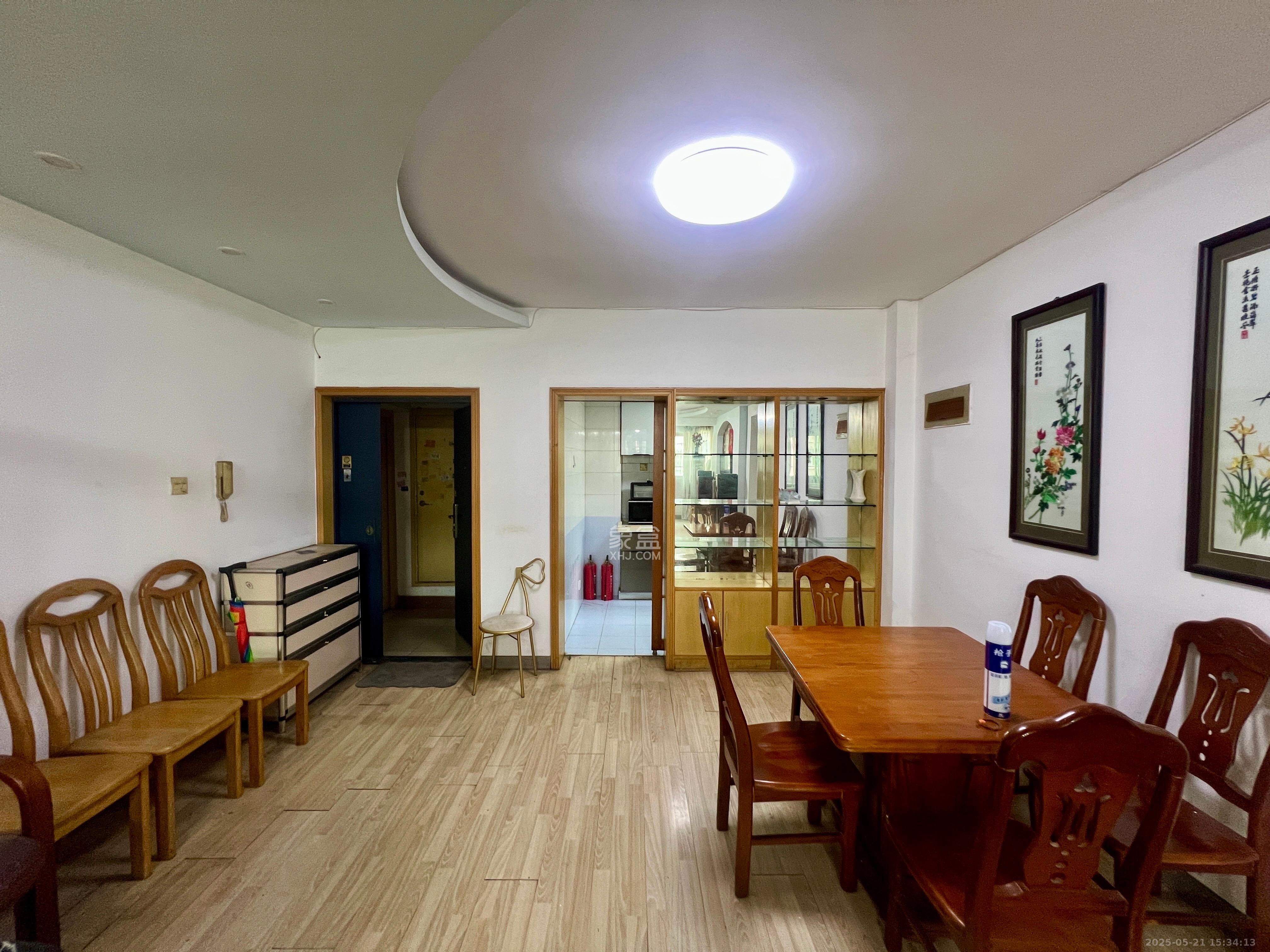 今利园 3室2厅2卫 2100.0元/月 今利园 3室2厅2卫 2100.0元/月室内图