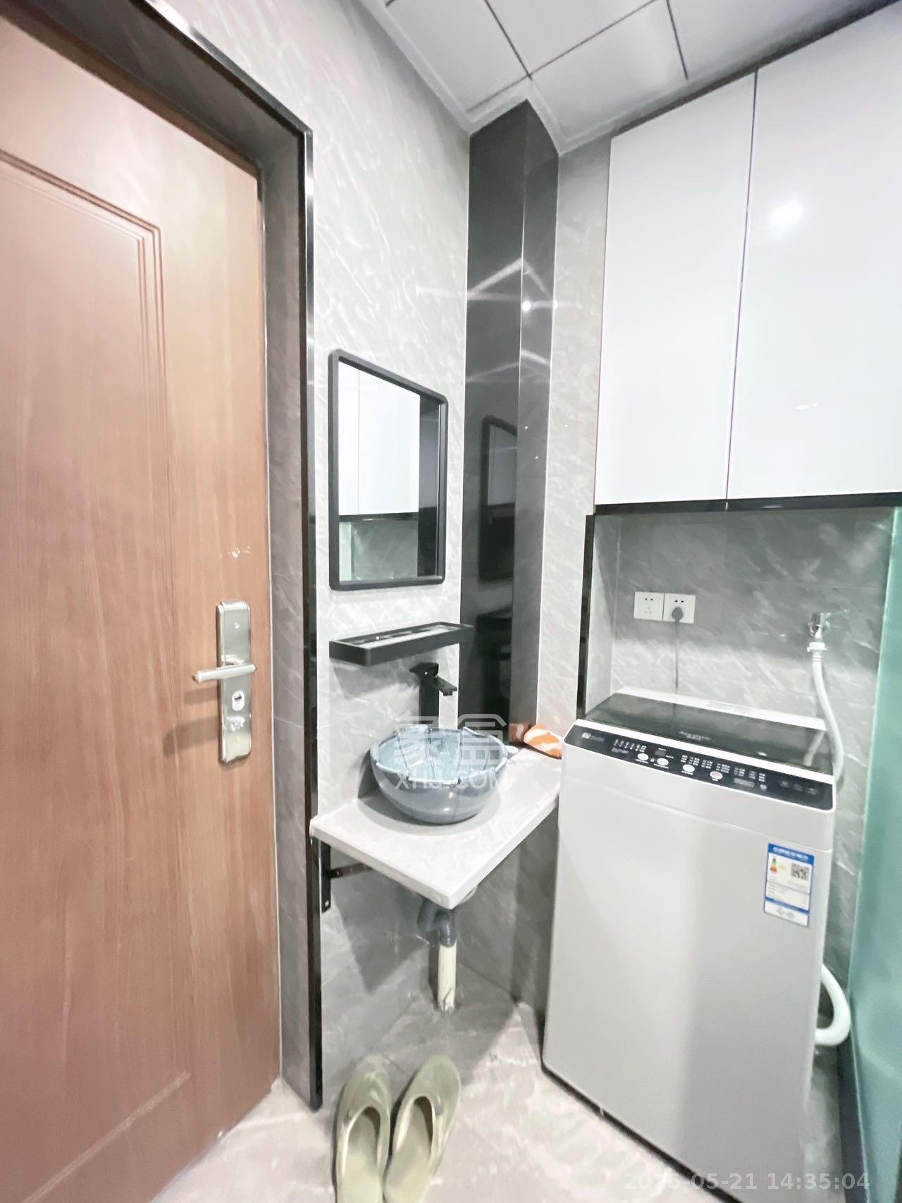 保利香槟国际  1室1厅1卫   1100.00元/月室内图