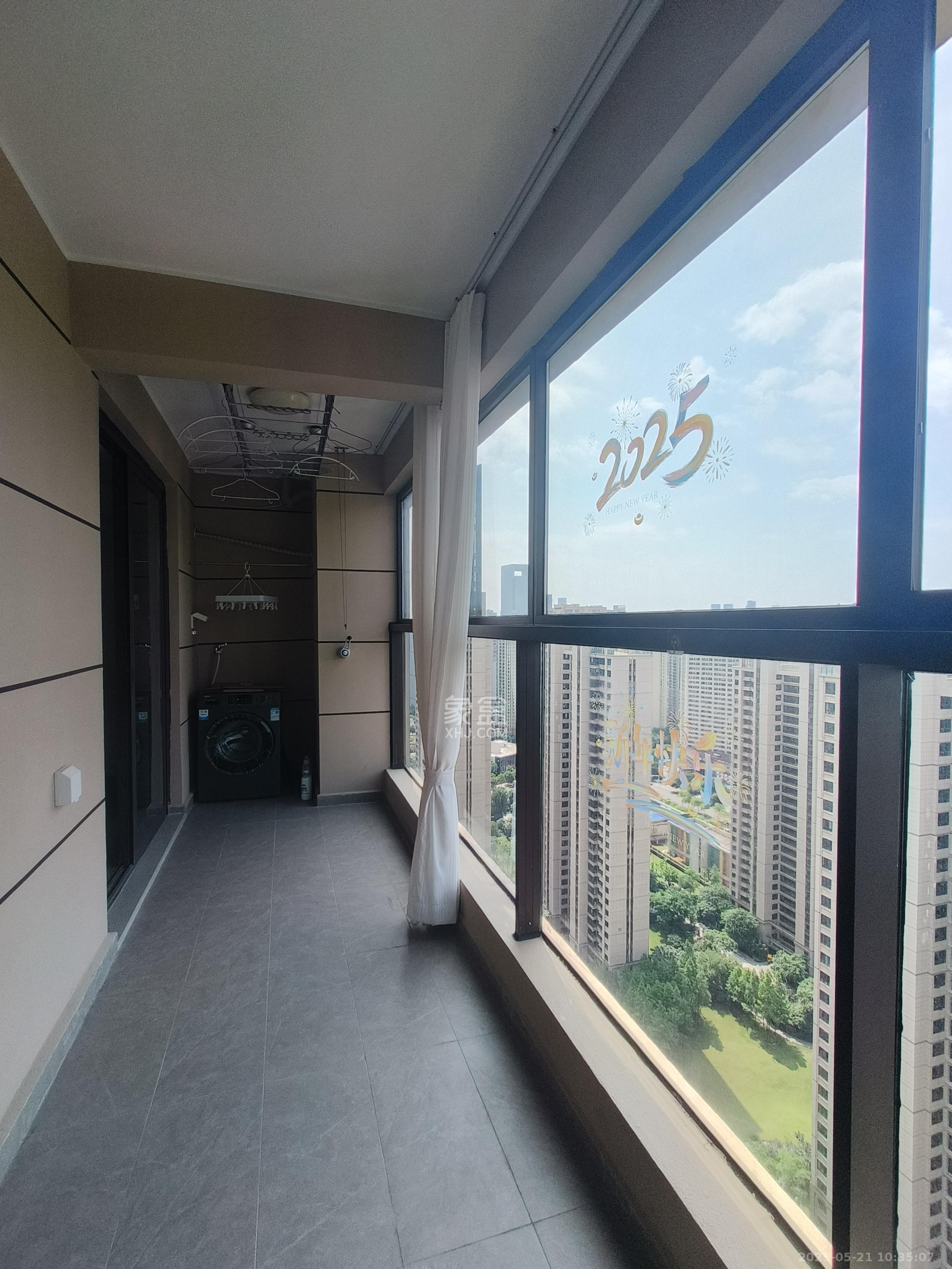 龙湖铂金中心（龙湖春江郦城）  3室2厅2卫   4100.00元/月室内图