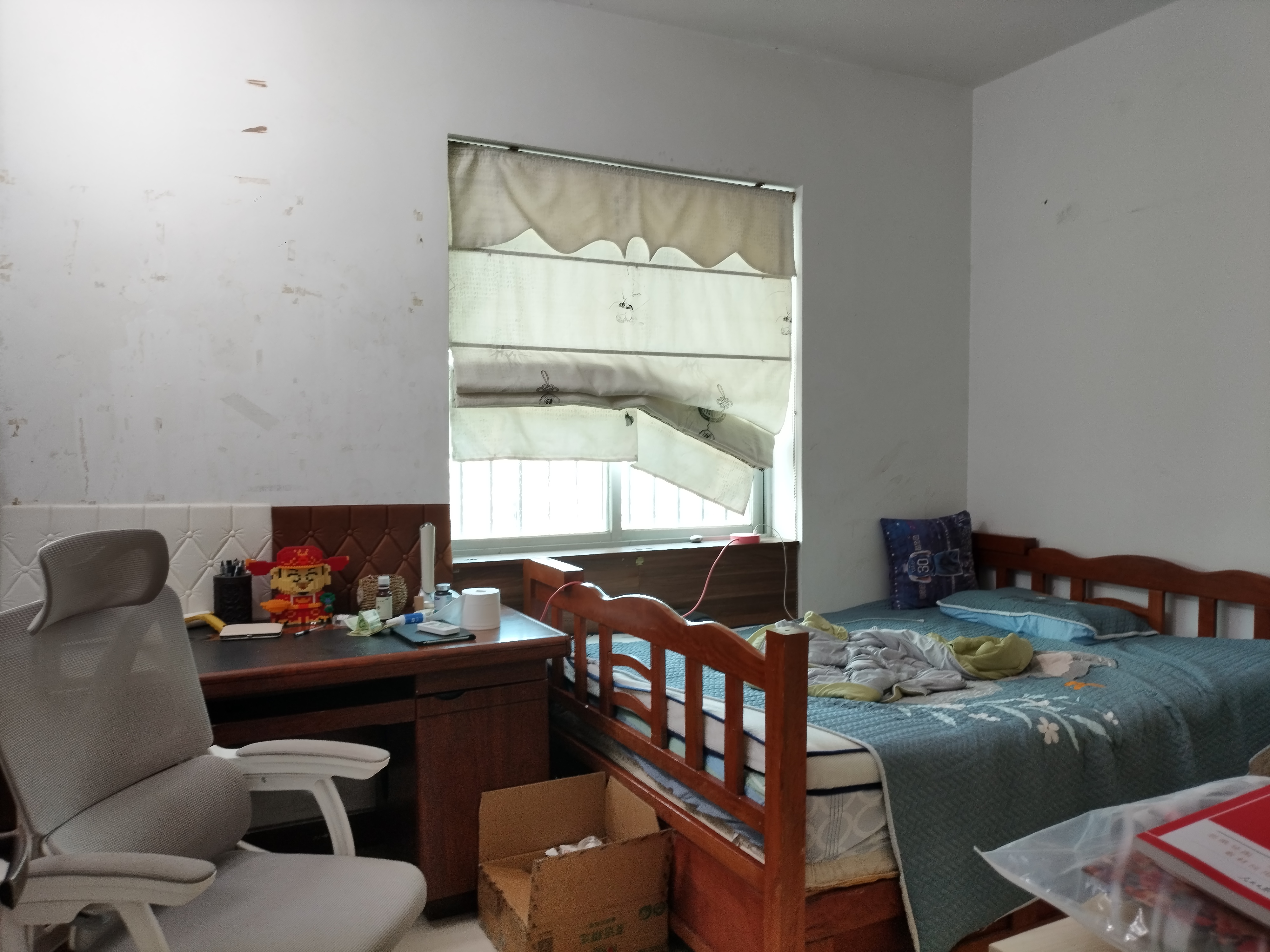 佳裕大厦 3室2厅1卫 135.0万 佳裕大厦 3室2厅1卫 135.0万客厅